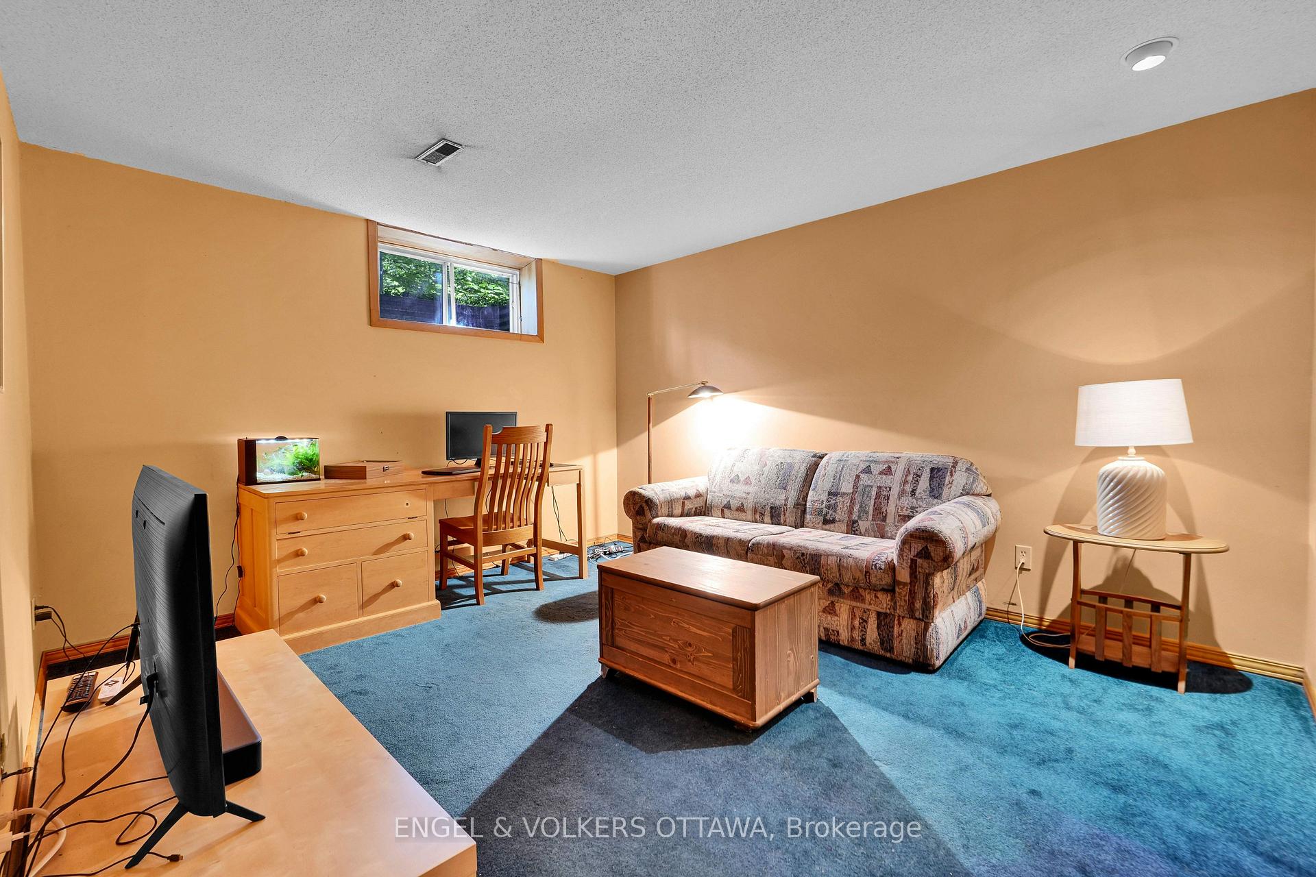 Photo 37 of 7 Mid Pines Grove, Ottawa, Cedar Hill/Orchard Estates — HOMEH