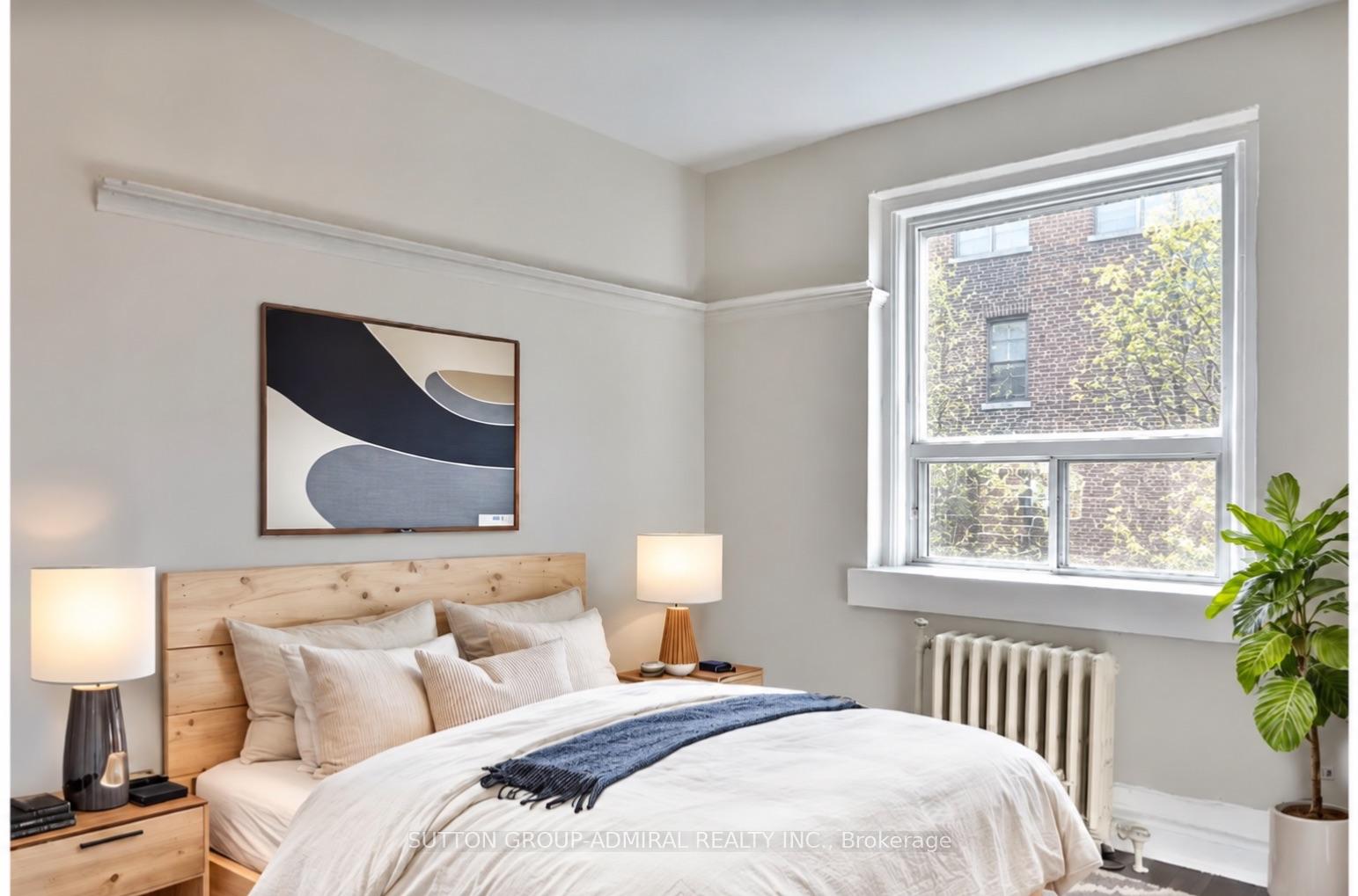 Photo 3 of Unit 12, 34 Heydon Park Road, Toronto, Little Portugal — HOMEH