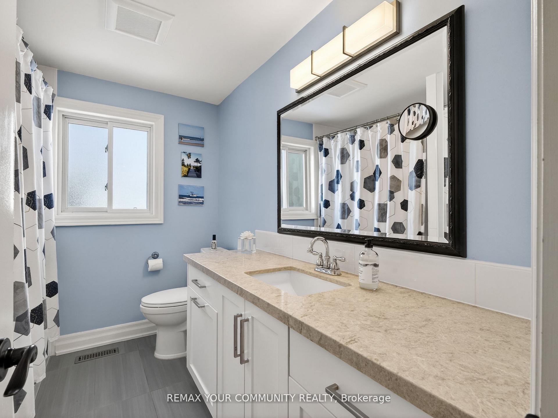 Photo 12 of 107 Orchard Heights, Aurora, Aurora Heights — HOMEH