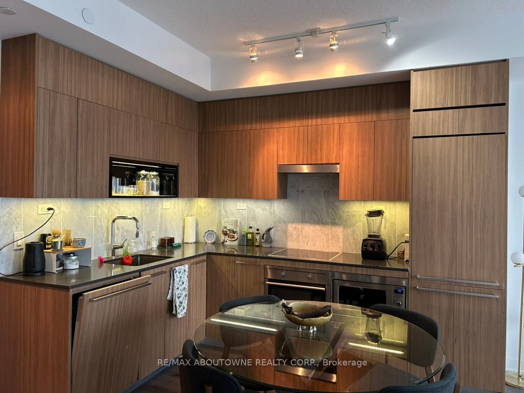 Photo 8 of Unit 2201, 70 Queens Wharf Road, Toronto, Waterfront Communities — HOMEH