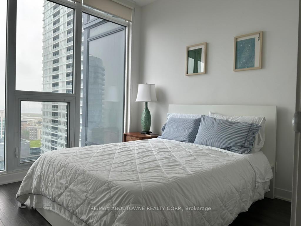 Photo 12 of Unit 2201, 70 Queens Wharf Road, Toronto, Waterfront Communities — HOMEH