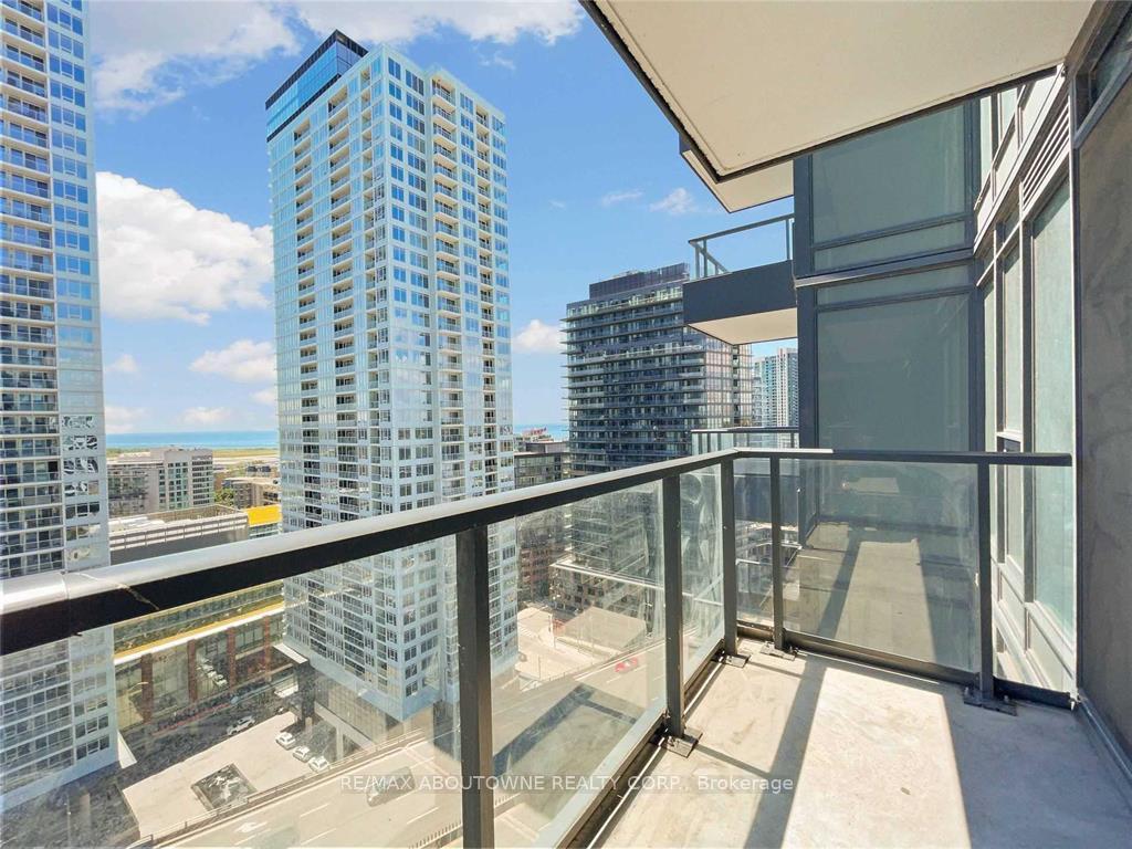 Photo 19 of Unit 2201, 70 Queens Wharf Road, Toronto, Waterfront Communities — HOMEH