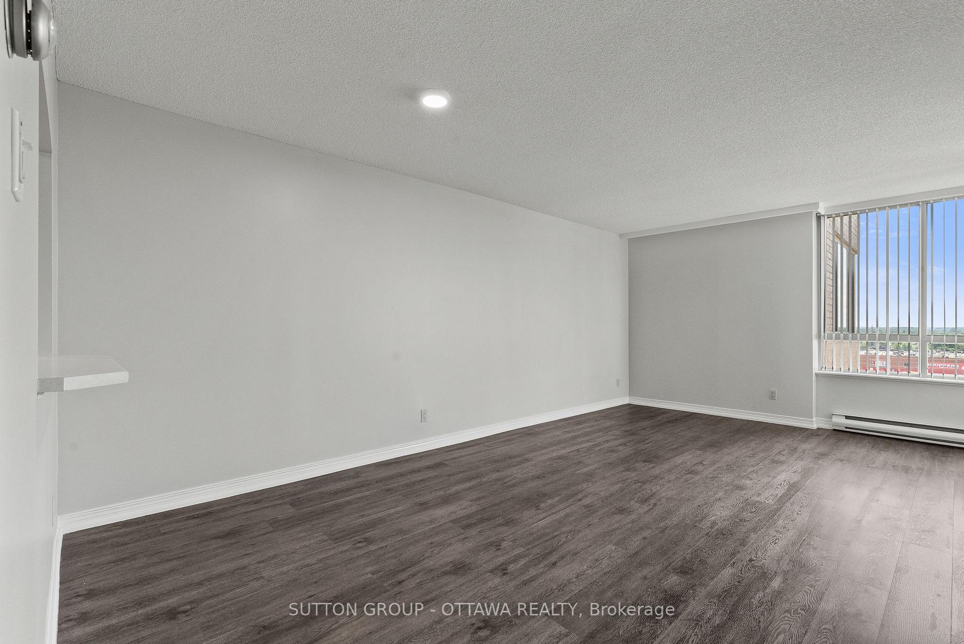 Photo 16 of Unit 917, 100 Grant Carman Drive, Ottawa, Borden Farm/Stewart Farm/Carleton Heights/Parkwood Hills — HOMEH