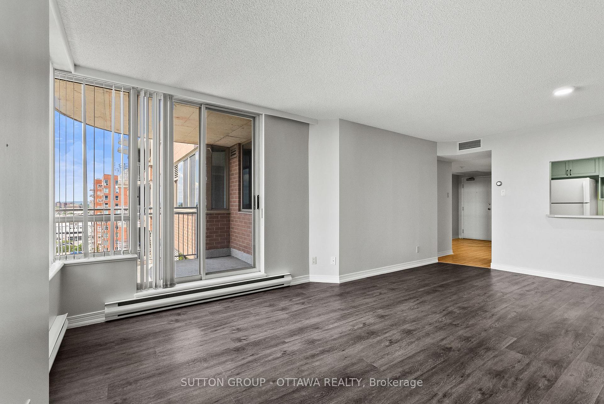 Photo 18 of Unit 917, 100 Grant Carman Drive, Ottawa, Borden Farm/Stewart Farm/Carleton Heights/Parkwood Hills — HOMEH