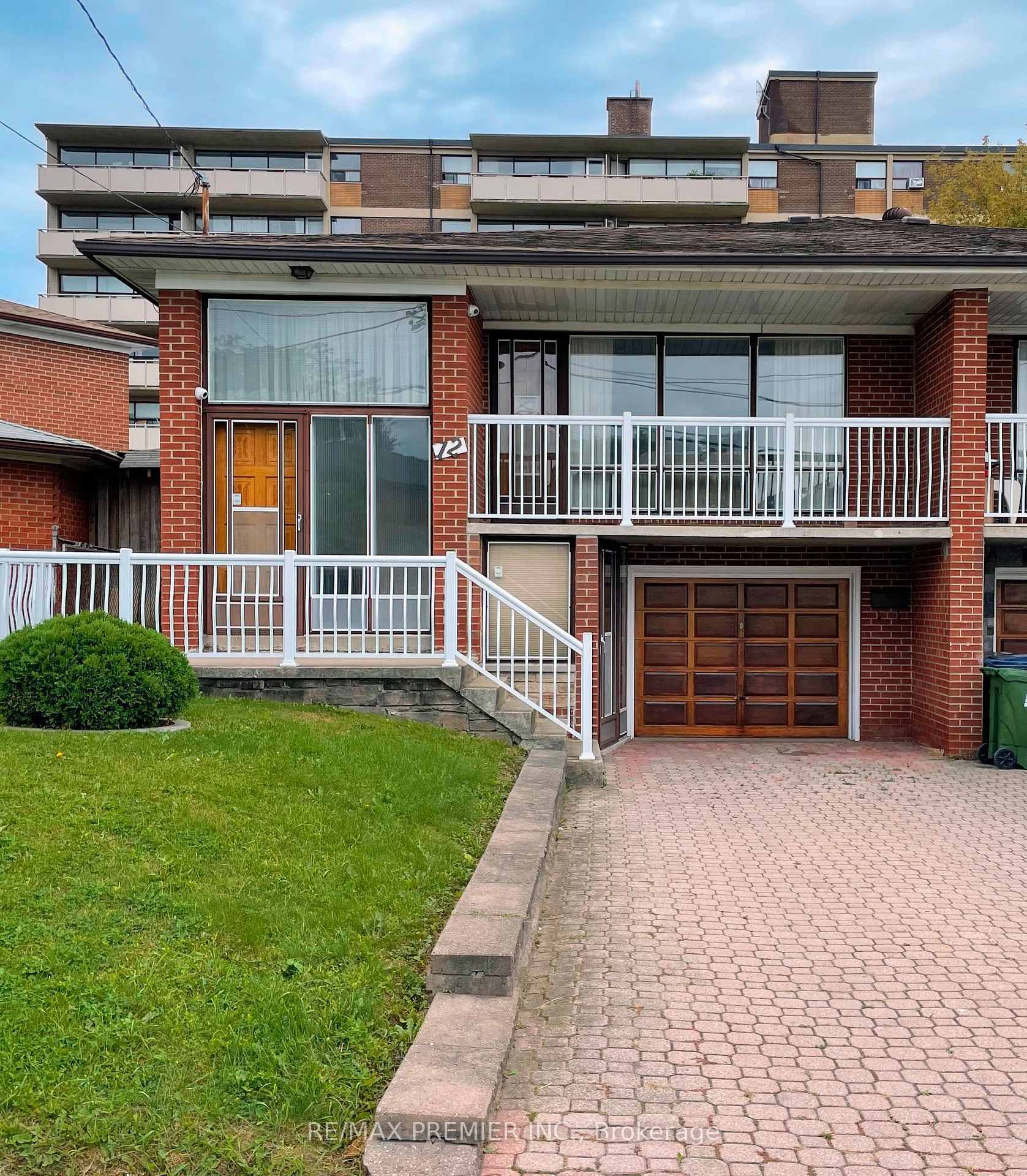 Photo 2 of 12 Goldcrest Boulevard, North York, Rustic — HOMEH
