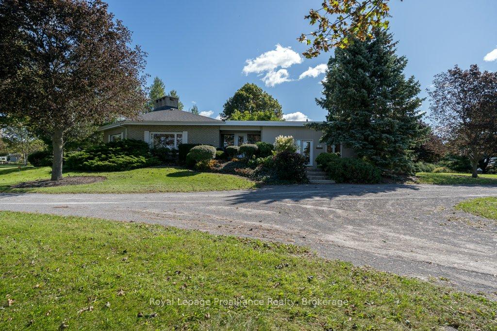 Photo 6 of 2355 County Rd 3, Prince Edward County, Ameliasburg Ward — HOMEH