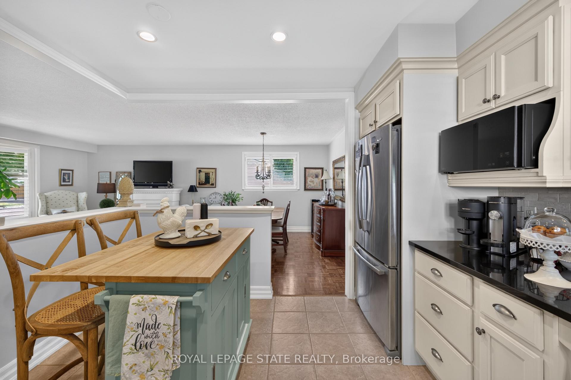 Photo 19 of 1434 Dewbourne Crescent, Burlington, Palmer — HOMEH
