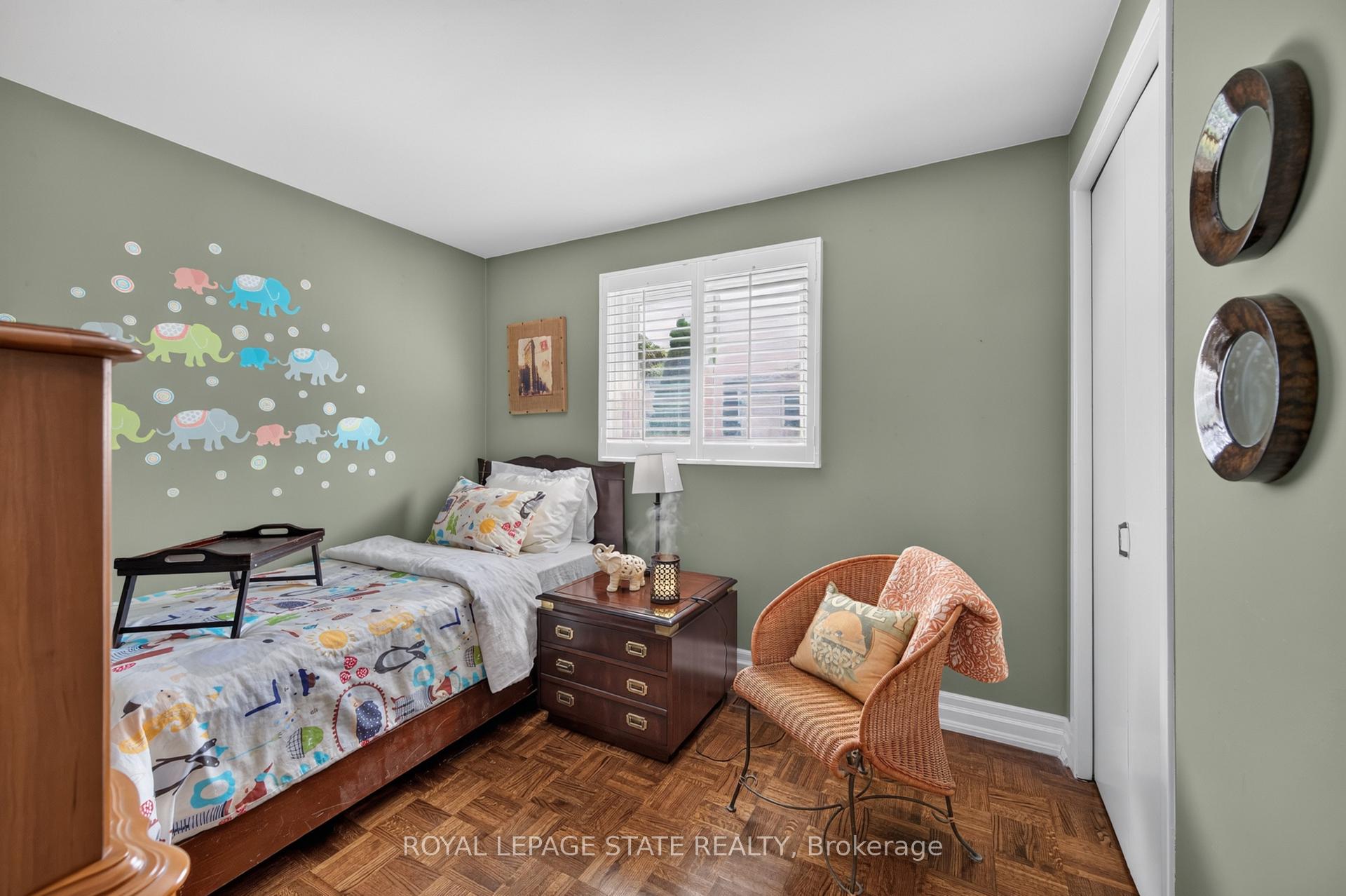 Photo 27 of 1434 Dewbourne Crescent, Burlington, Palmer — HOMEH