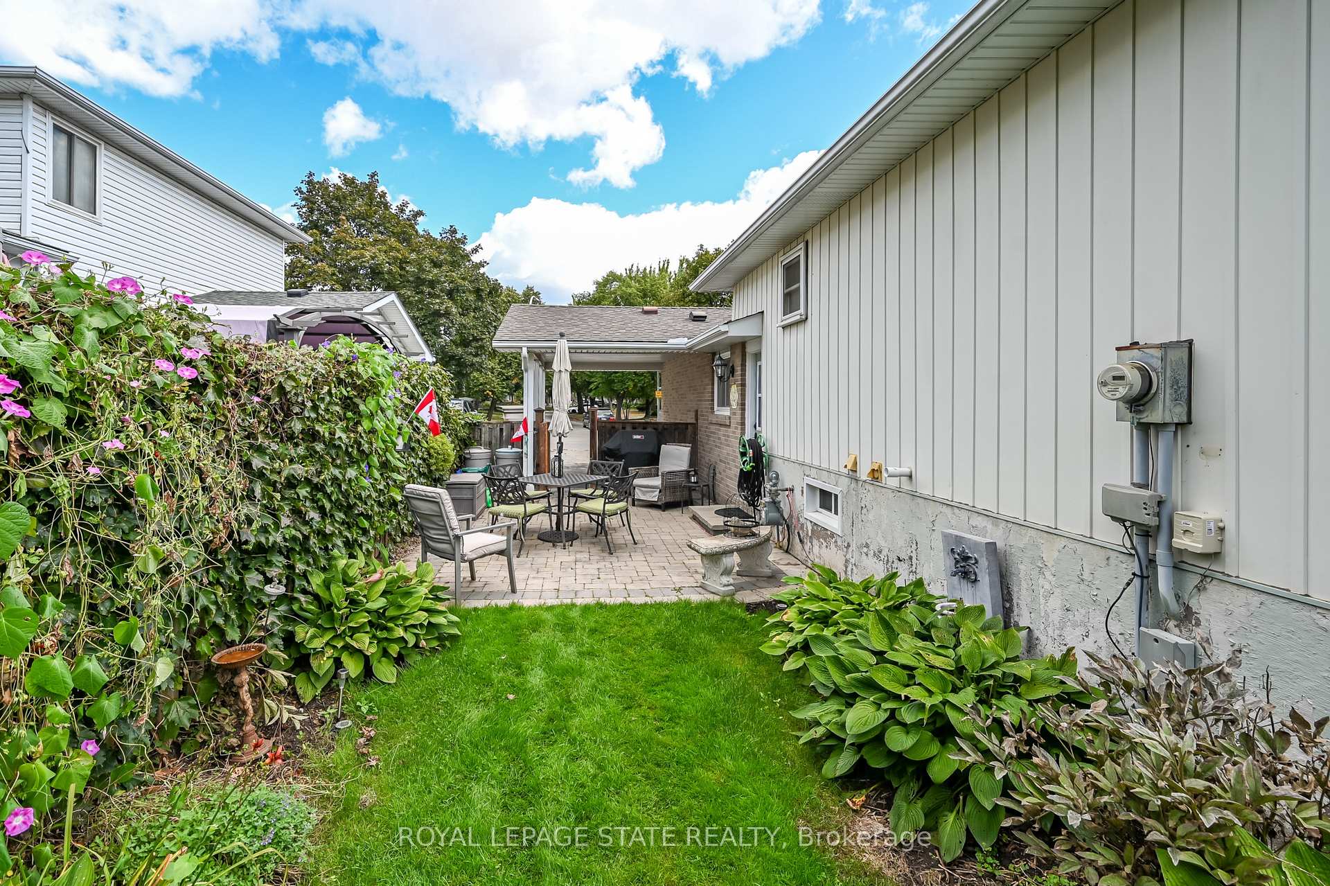 Photo 40 of 1434 Dewbourne Crescent, Burlington, Palmer — HOMEH