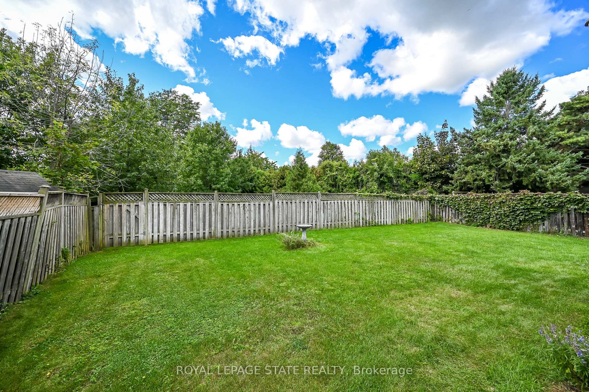 Photo 42 of 1434 Dewbourne Crescent, Burlington, Palmer — HOMEH