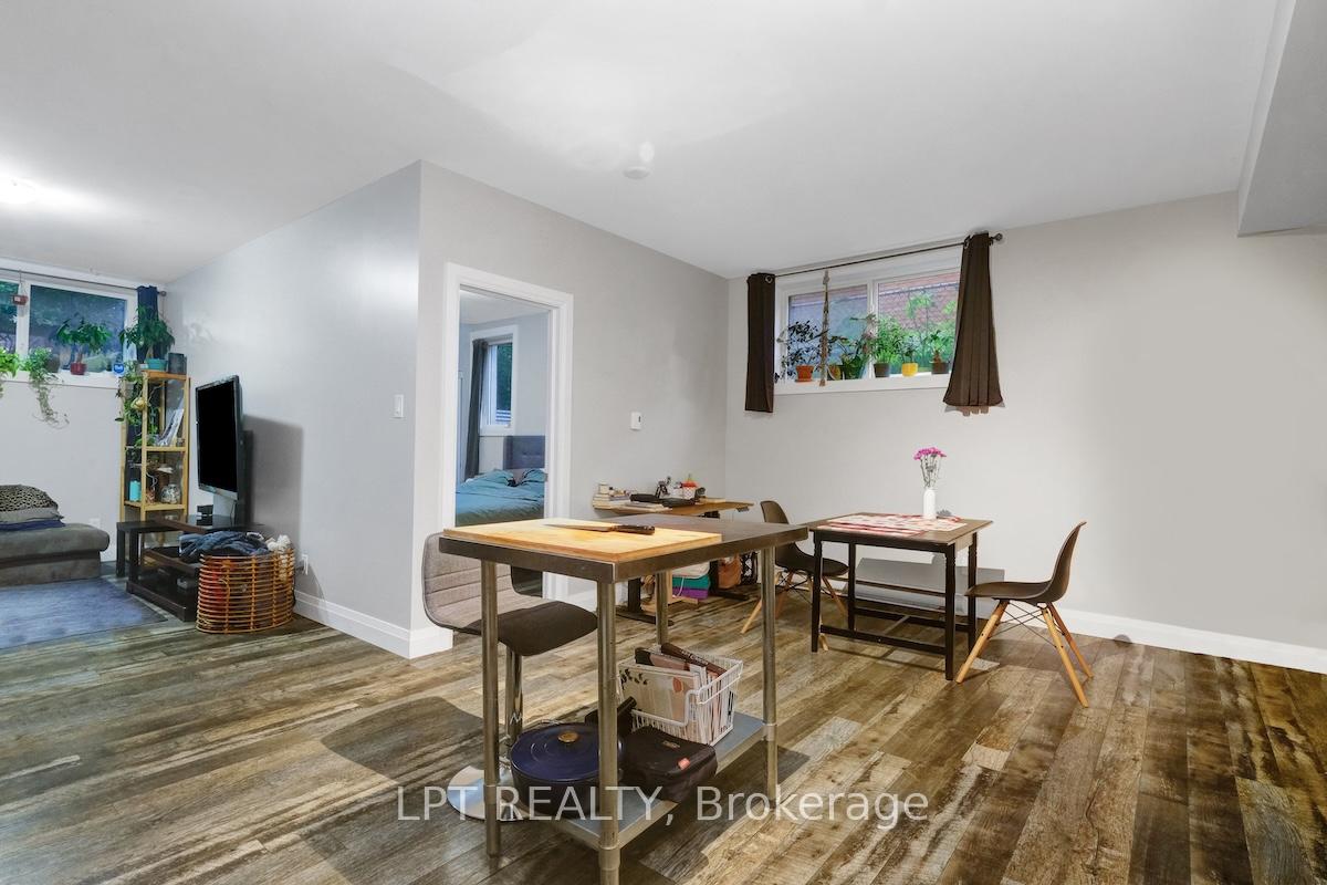 Photo 37 of 319 Glynn Avenue, Ottawa, Overbrook/Castle Heights — HOMEH