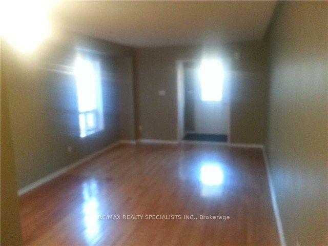 Photo 3 of 28 Fordwich Boulevard, Brampton, Northwest Sandalwood Parkway — HOMEH