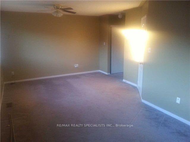 Photo 6 of 28 Fordwich Boulevard, Brampton, Northwest Sandalwood Parkway — HOMEH