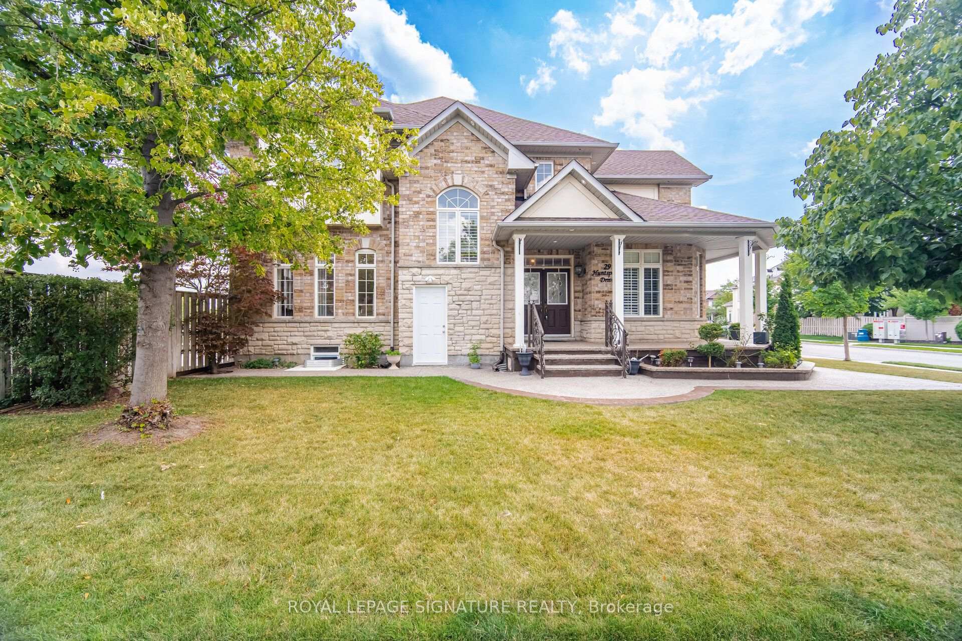 Photo 1 of Unit 1, 29 Huntspoint Drive, Brampton, Bram East — HOMEH