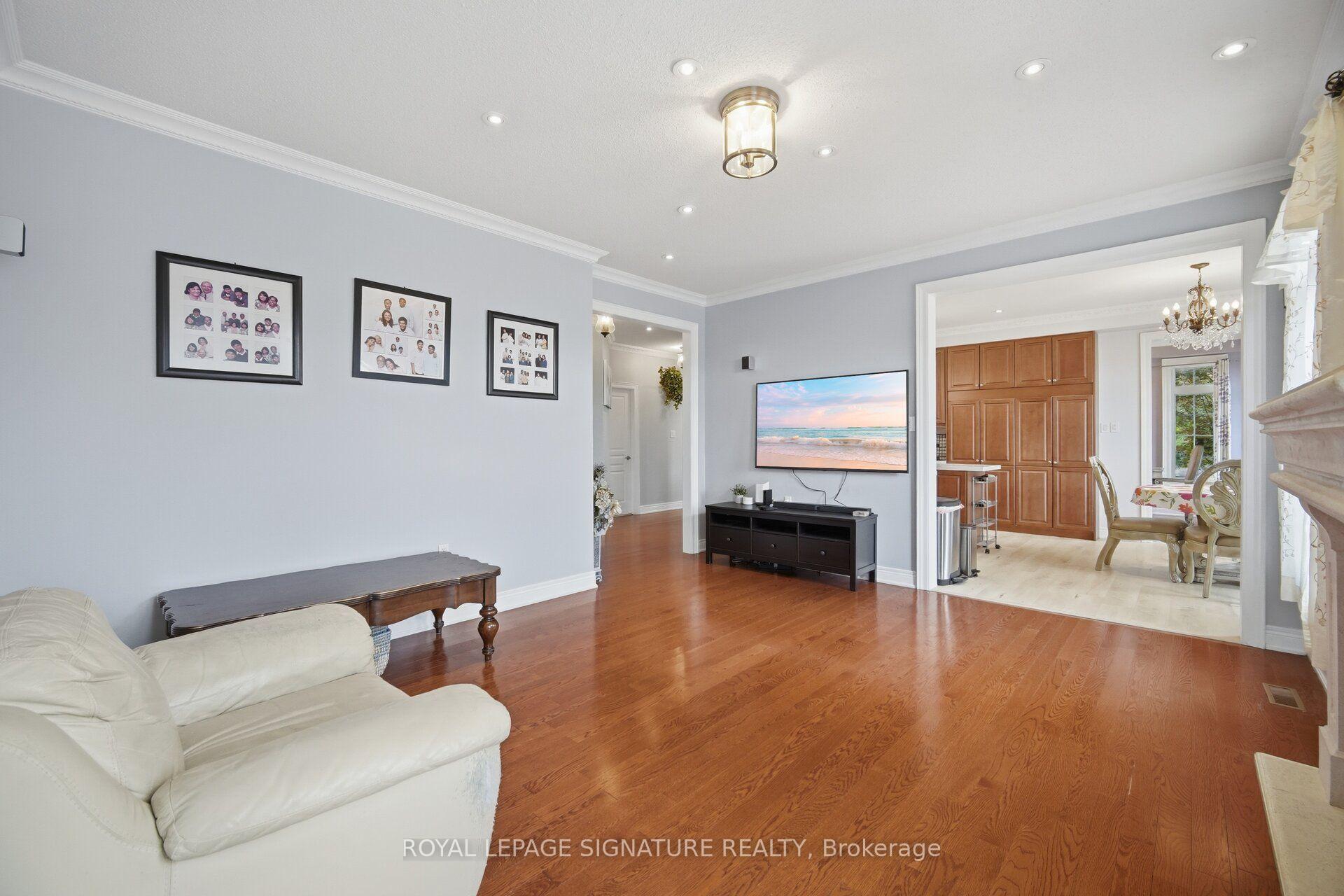 Photo 16 of Unit 1, 29 Huntspoint Drive, Brampton, Bram East — HOMEH