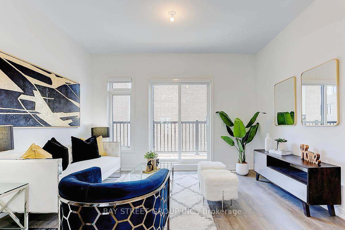 Photo 2 of 76A Tisdale Avenue, North York, Victoria Village — HOMEH