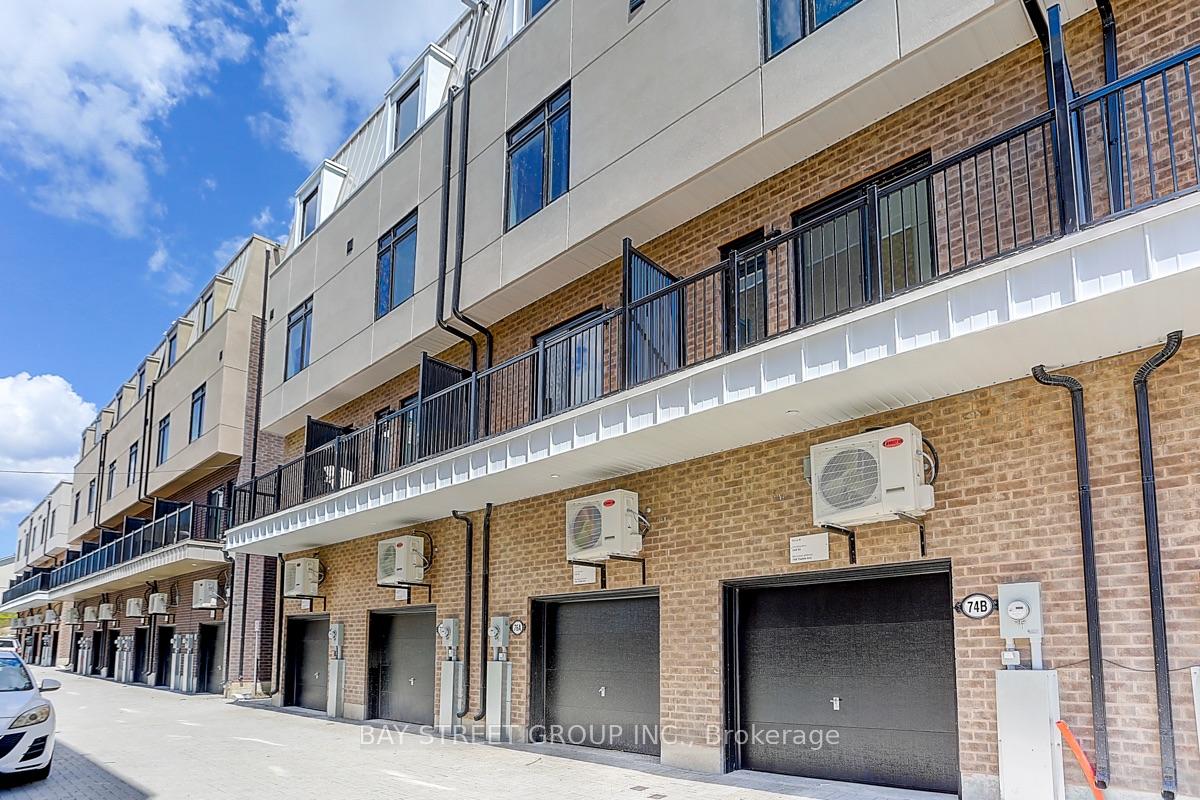 Photo 15 of 76A Tisdale Avenue, North York, Victoria Village — HOMEH
