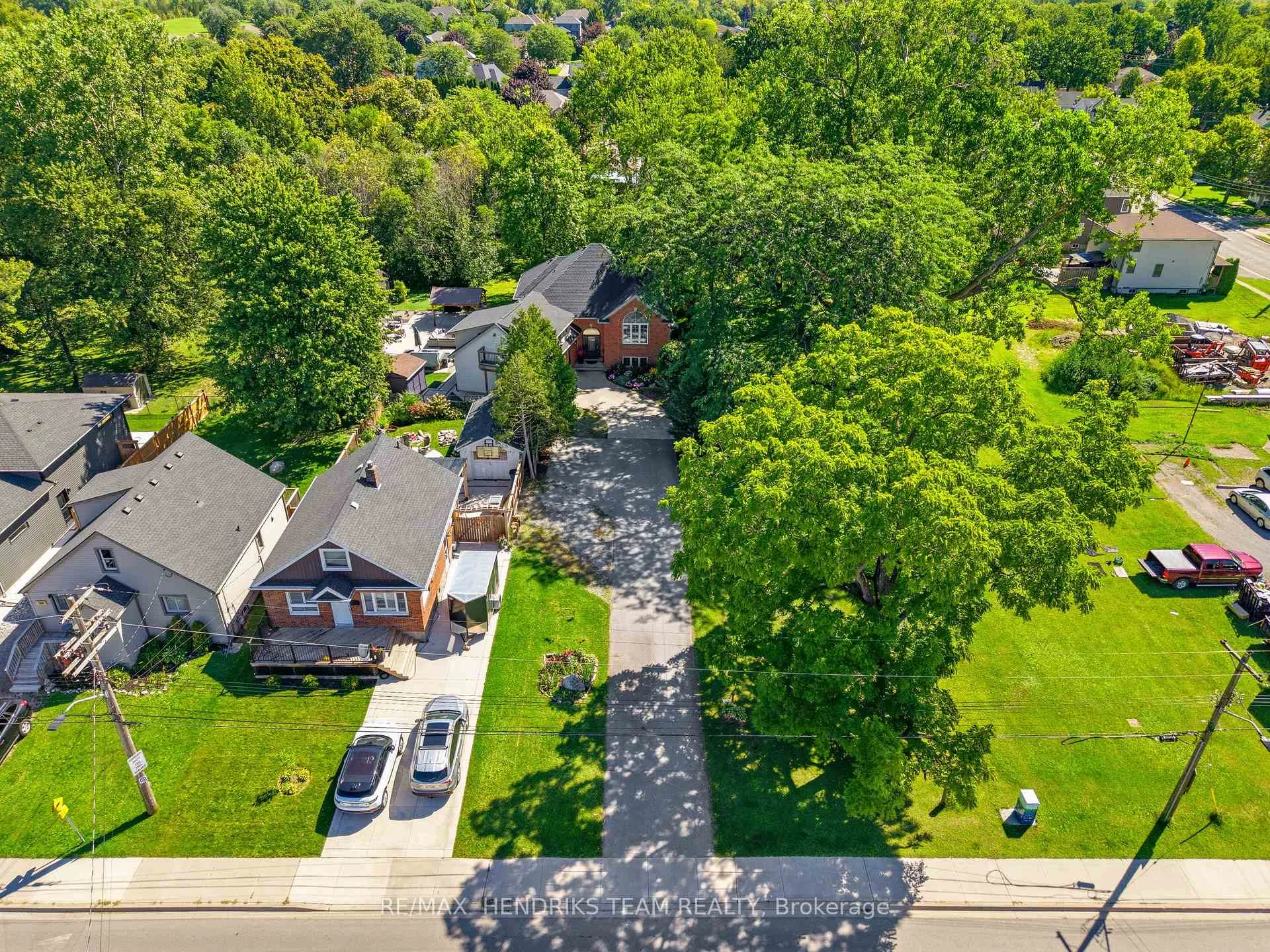 Photo 53 of 310 Aqueduct Street, Welland, N. Welland — HOMEH