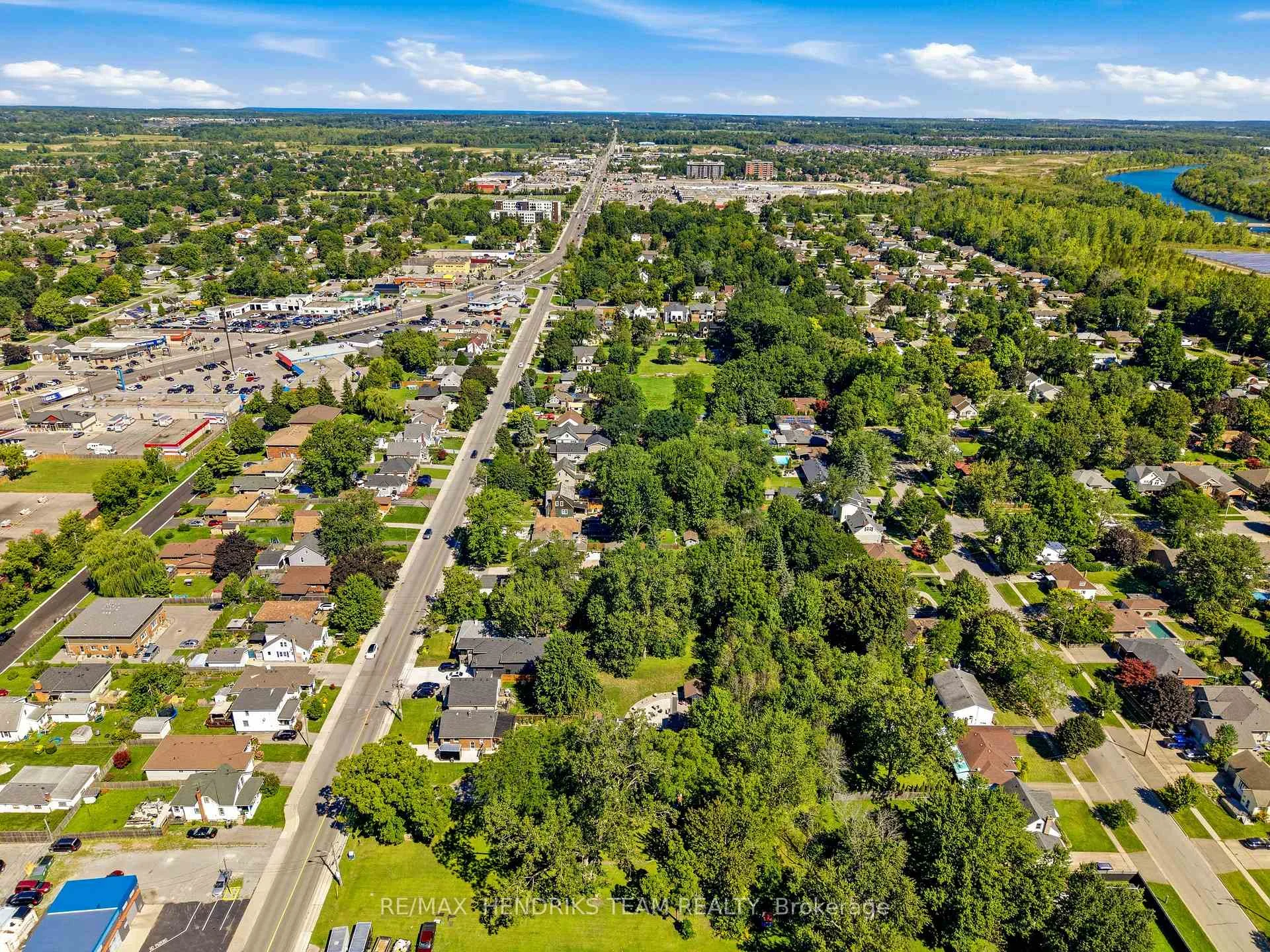 Photo 64 of 310 Aqueduct Street, Welland, N. Welland — HOMEH