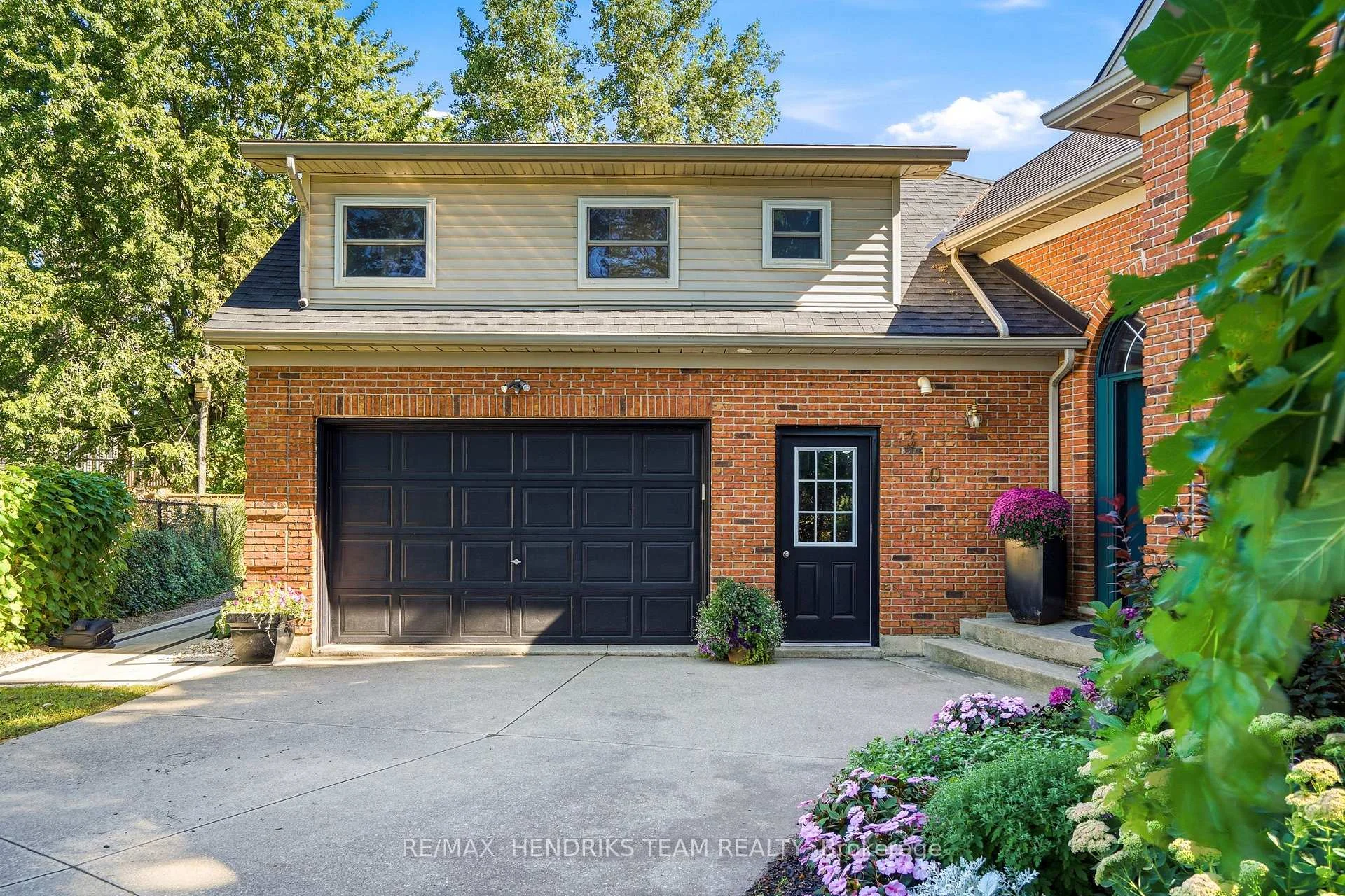 Photo 71 of 310 Aqueduct Street, Welland, N. Welland — HOMEH