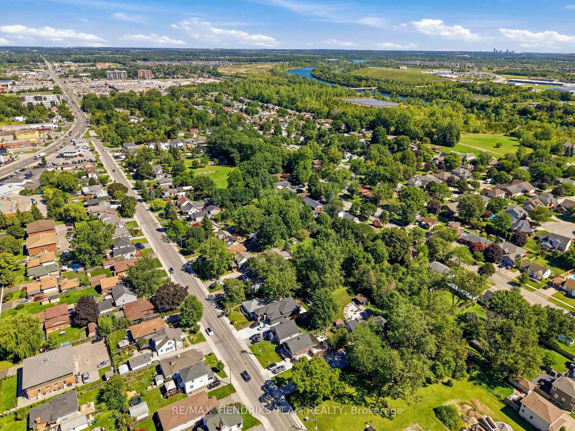 Photo 76 of 310 Aqueduct Street, Welland, N. Welland — HOMEH