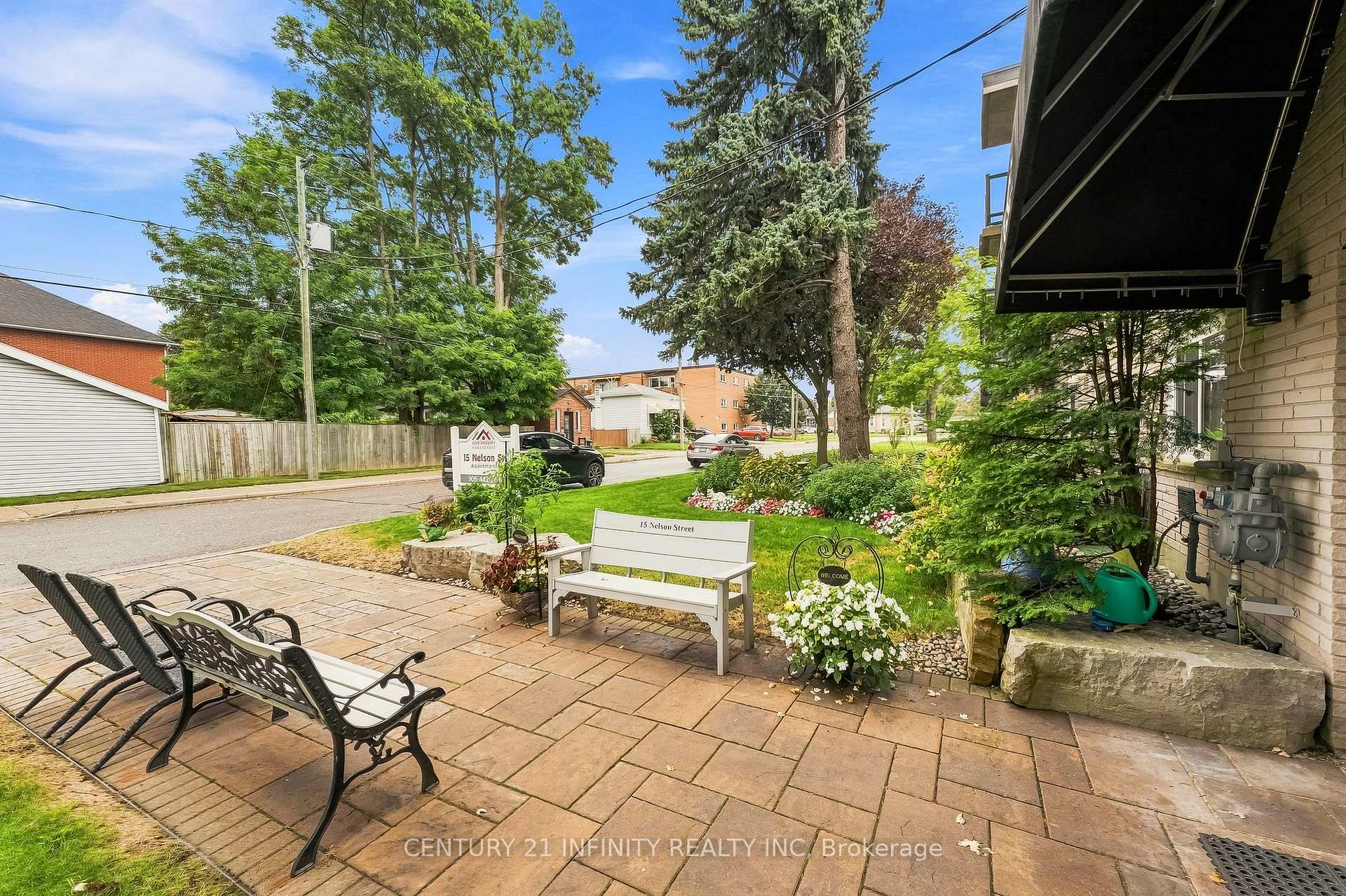 Photo 9 of 15 Nelson Street, Clarington, Bowmanville — HOMEH