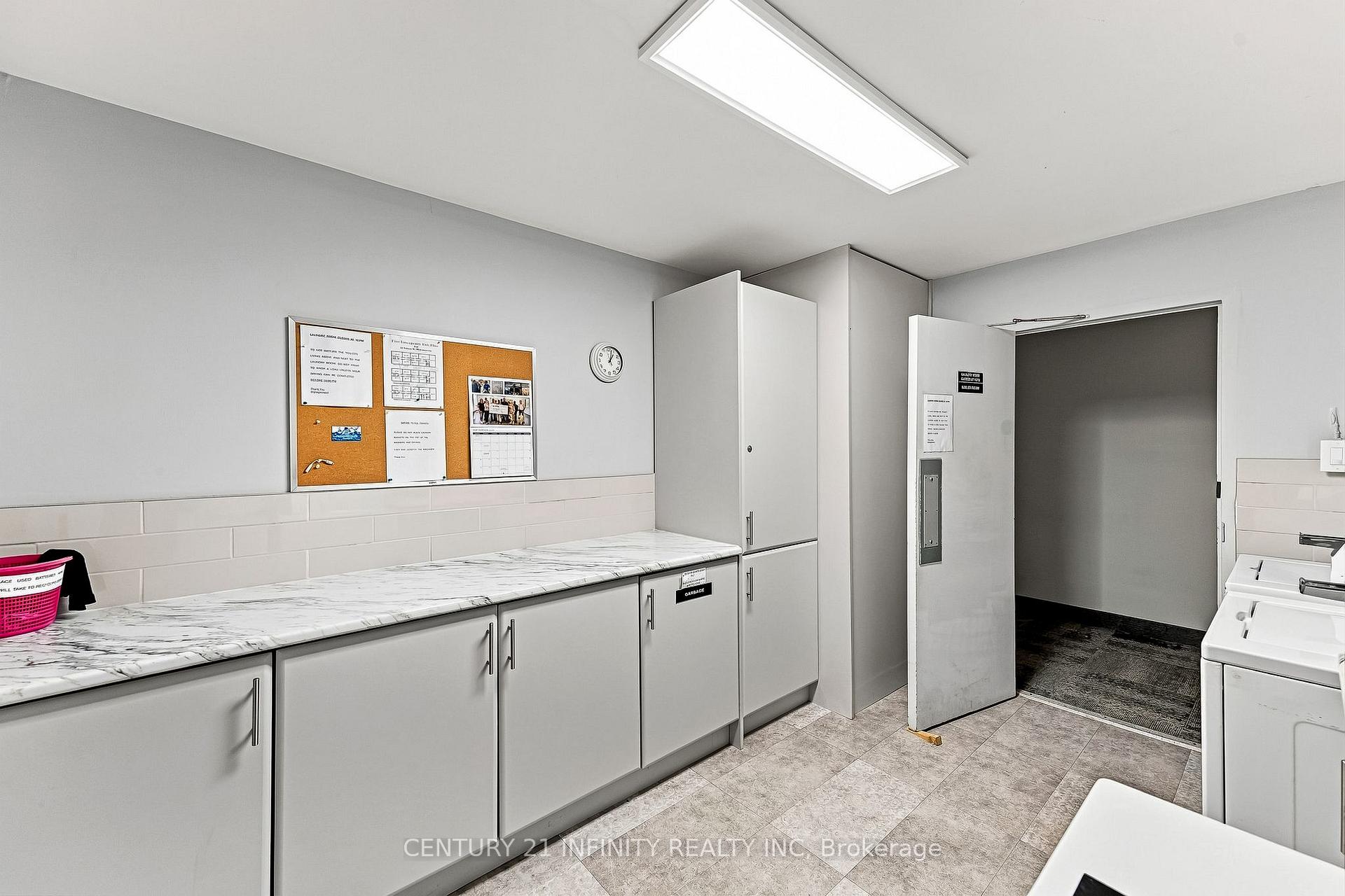 Photo 21 of 15 Nelson Street, Clarington, Bowmanville — HOMEH
