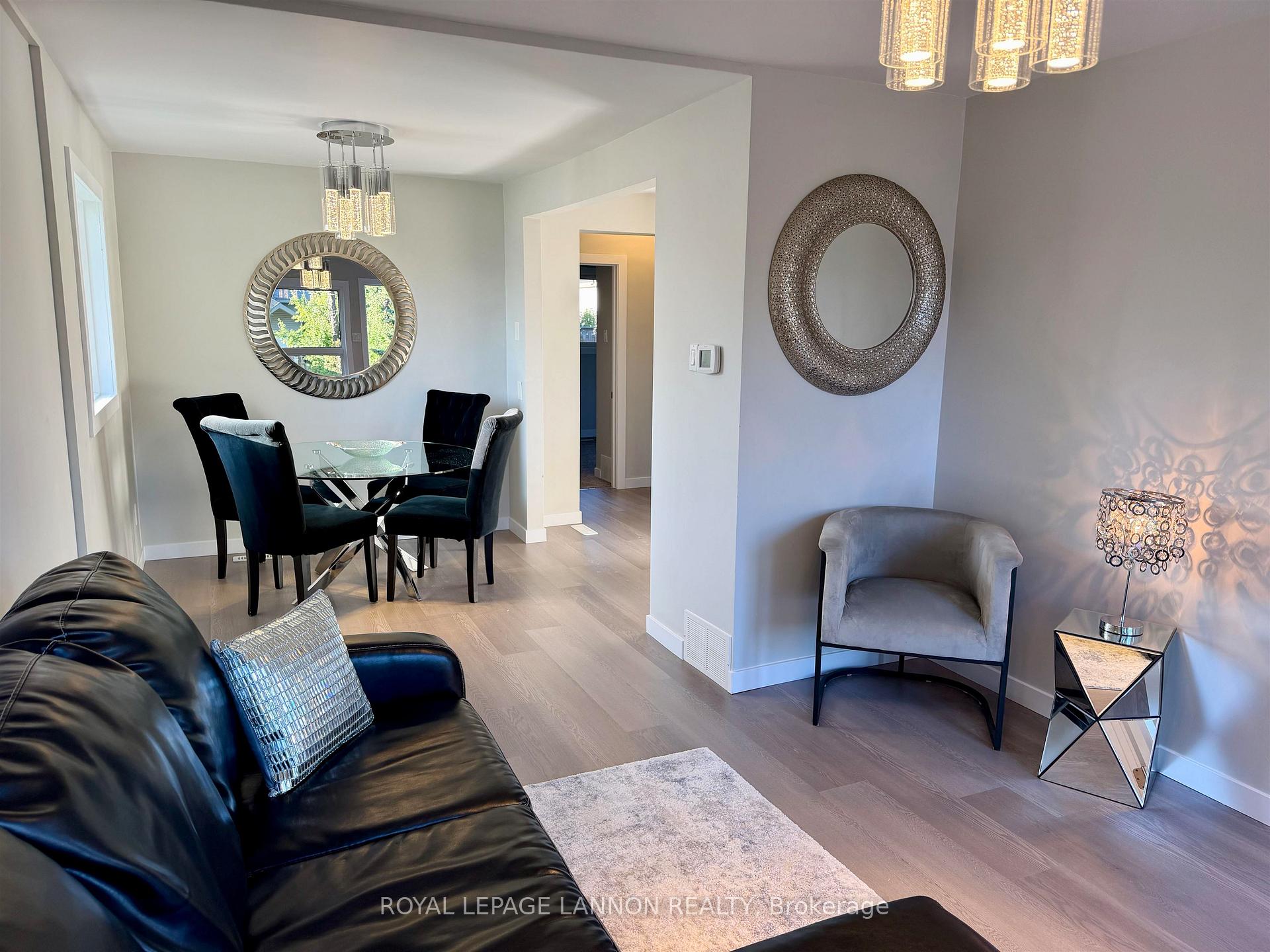 Photo 6 of 330 Arundel Street, Thunder Bay, Current River — HOMEH