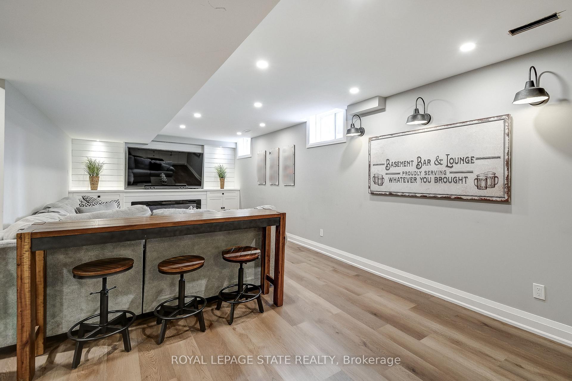 Photo 27 of 23 McKnight Avenue, Hamilton, Waterdown — HOMEH