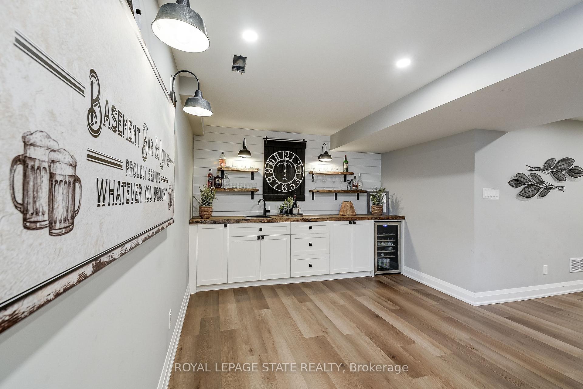Photo 30 of 23 McKnight Avenue, Hamilton, Waterdown — HOMEH