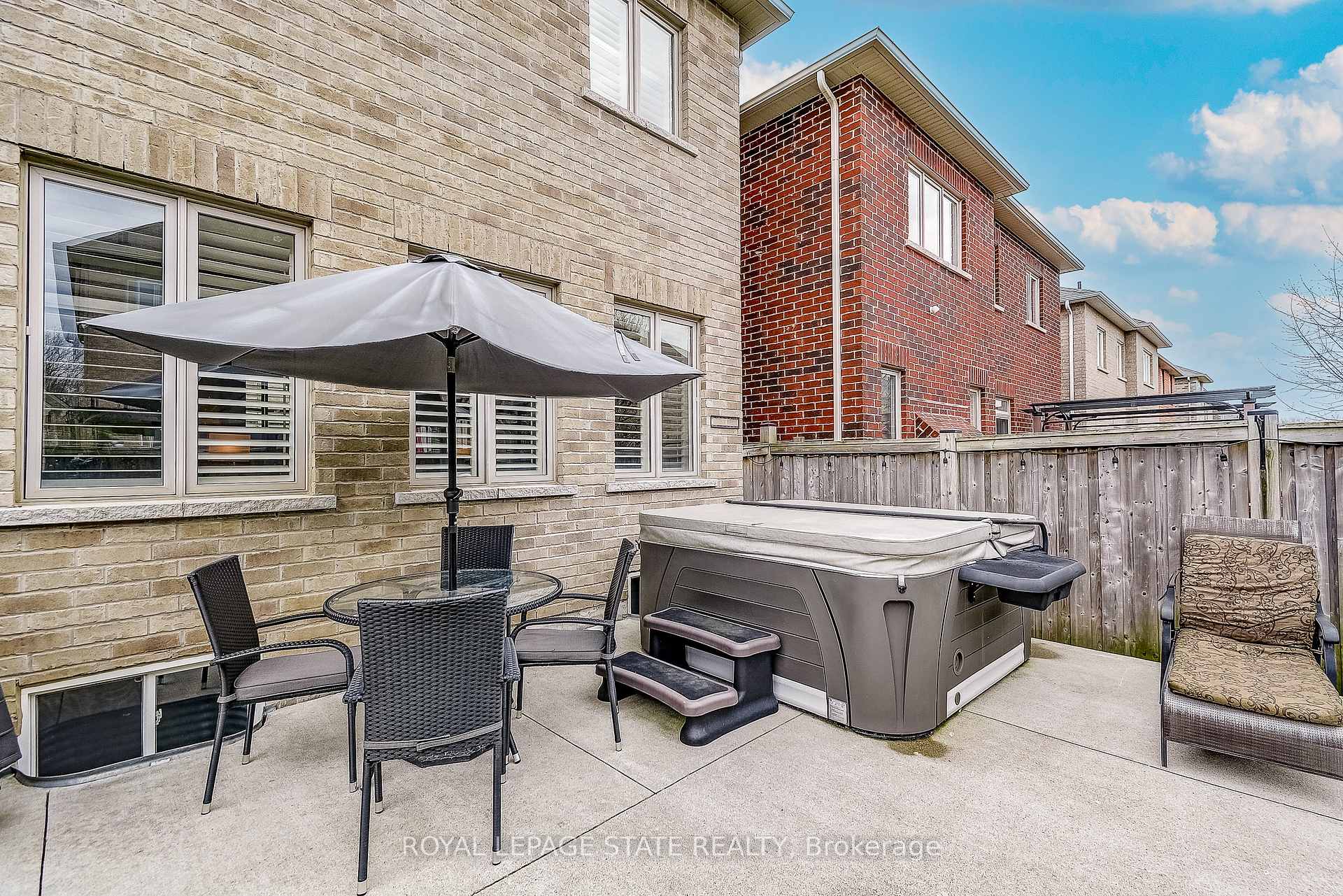 Photo 36 of 23 McKnight Avenue, Hamilton, Waterdown — HOMEH