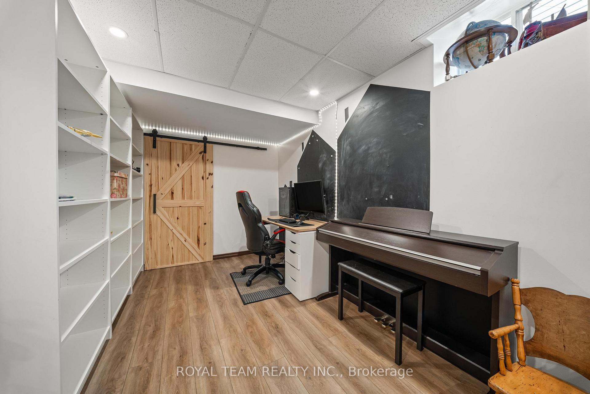 Photo 31 of 2500 Lloyd Street, Innisfil, Alcona — HOMEH