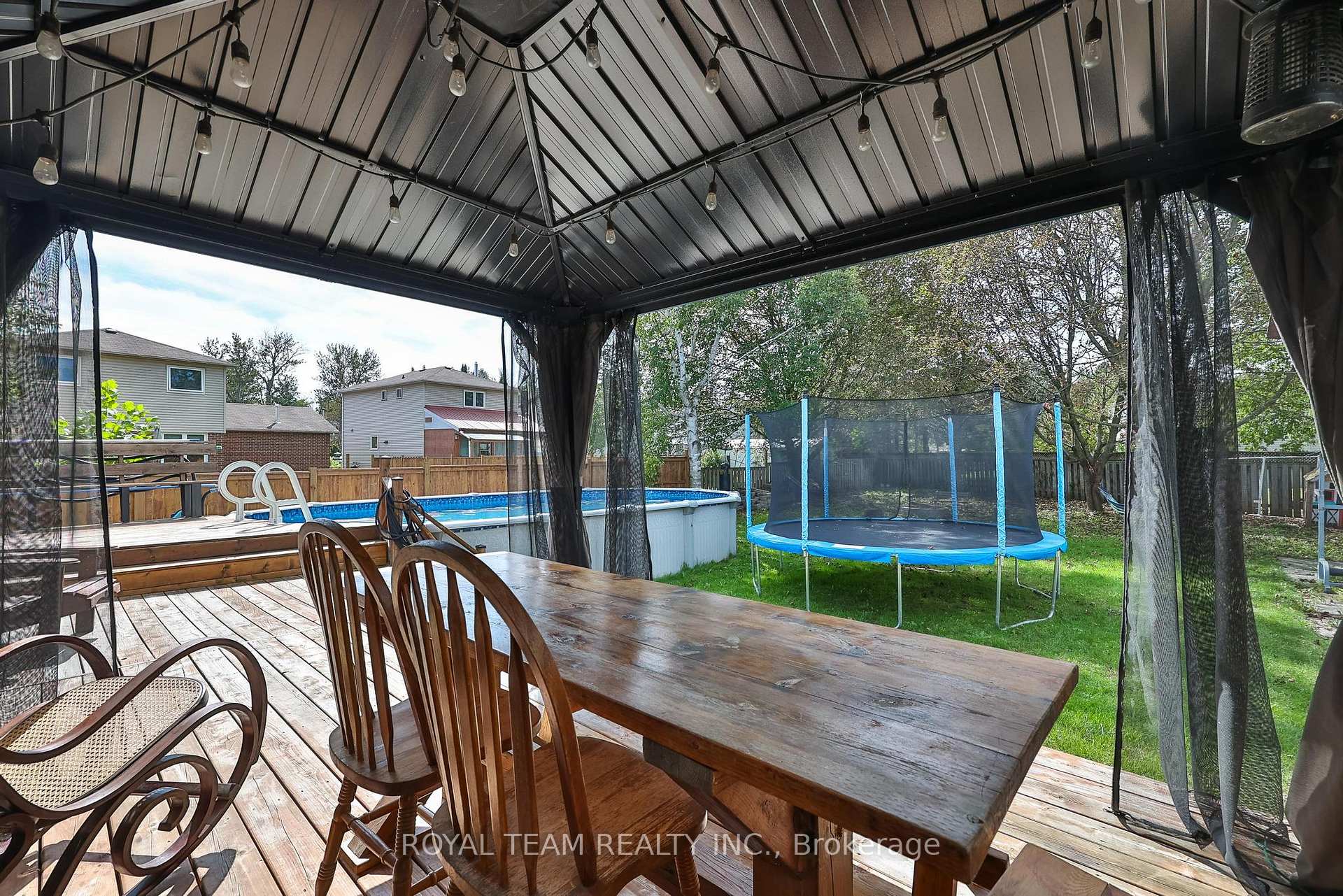 Photo 38 of 2500 Lloyd Street, Innisfil, Alcona — HOMEH