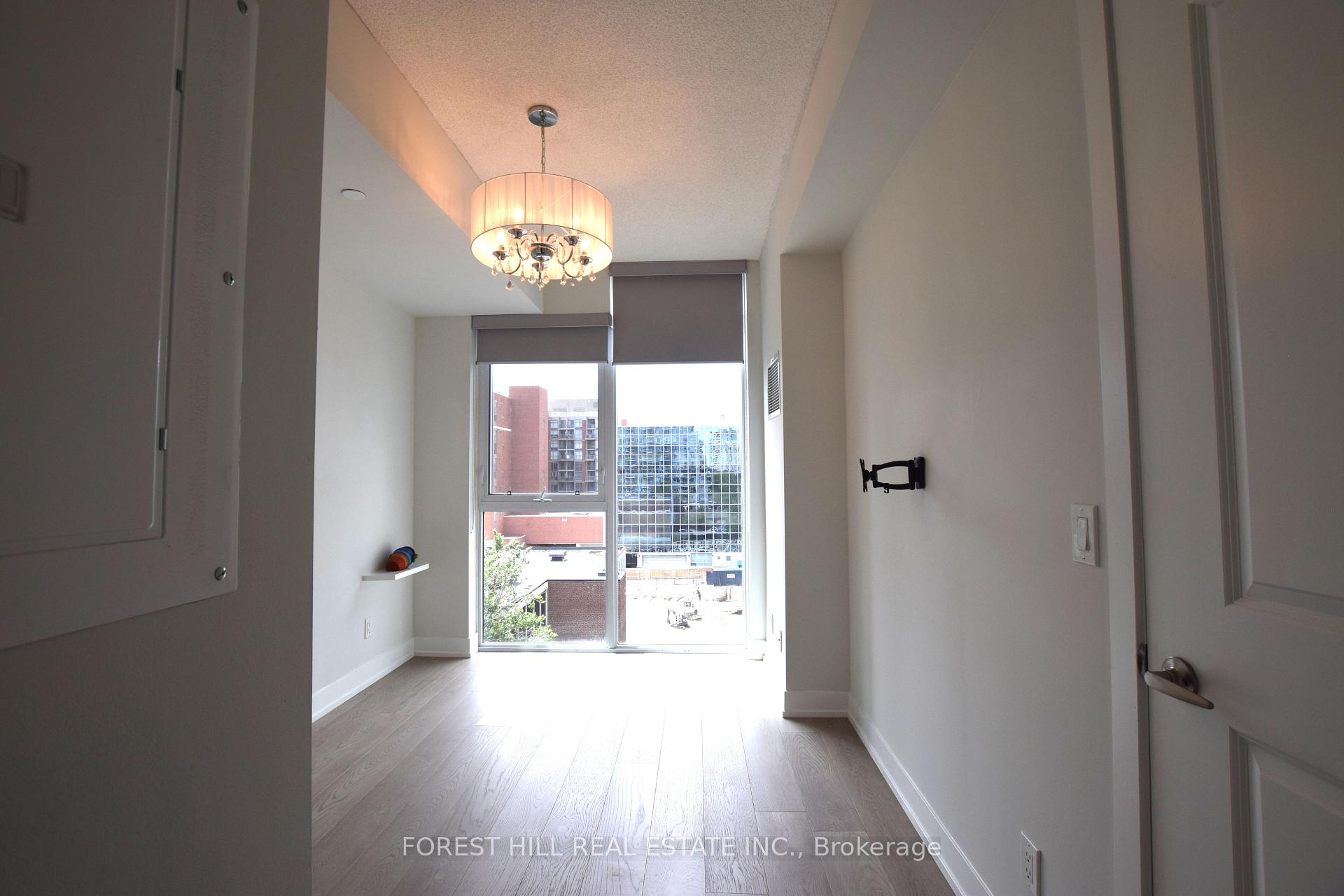 Photo 10 of Unit 613, 68 Merton Street, Toronto, Mount Pleasant West — HOMEH