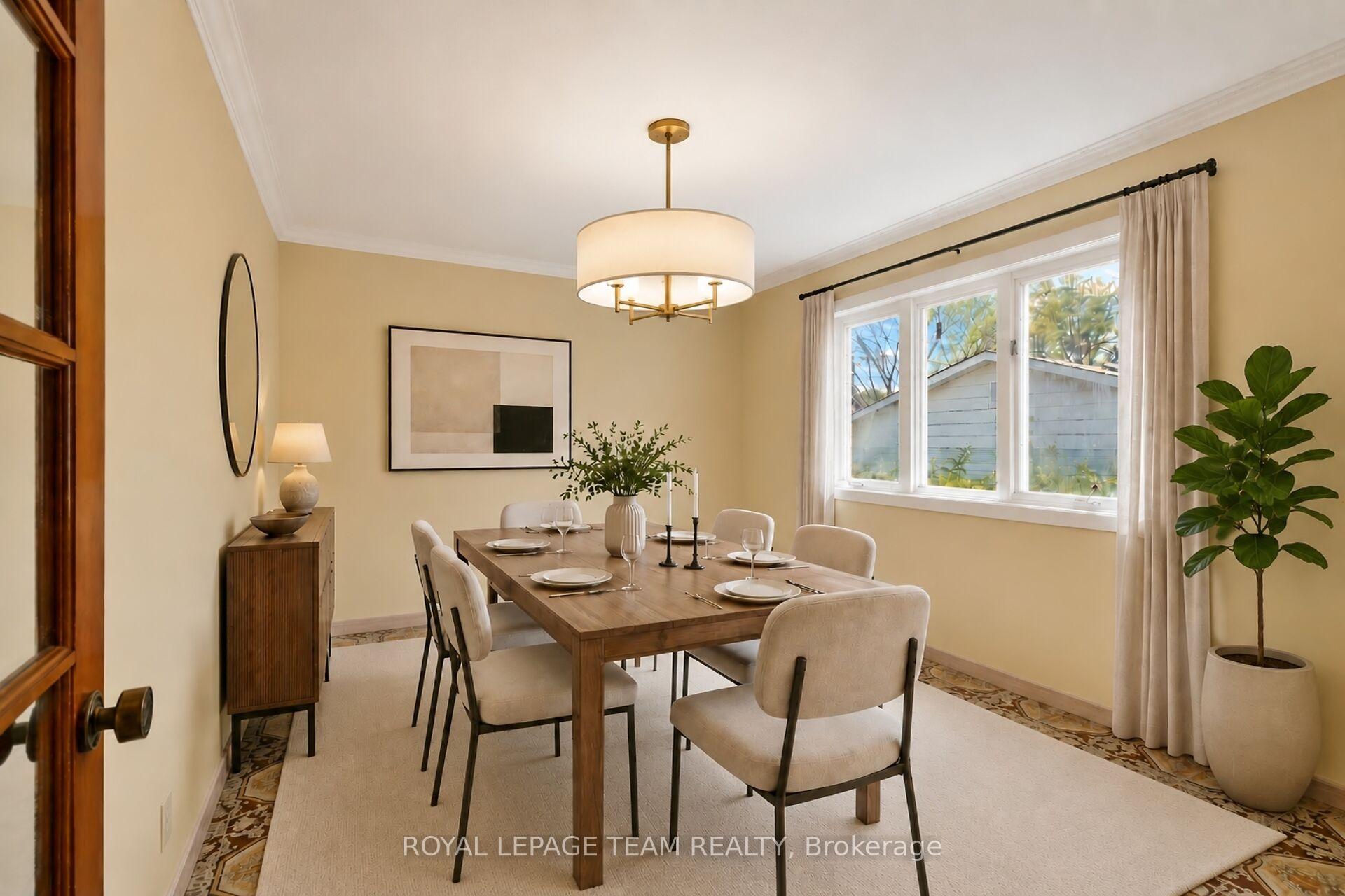 Photo 9 of 33 Norice Street, Ottawa, Meadowlands/Crestview — HOMEH
