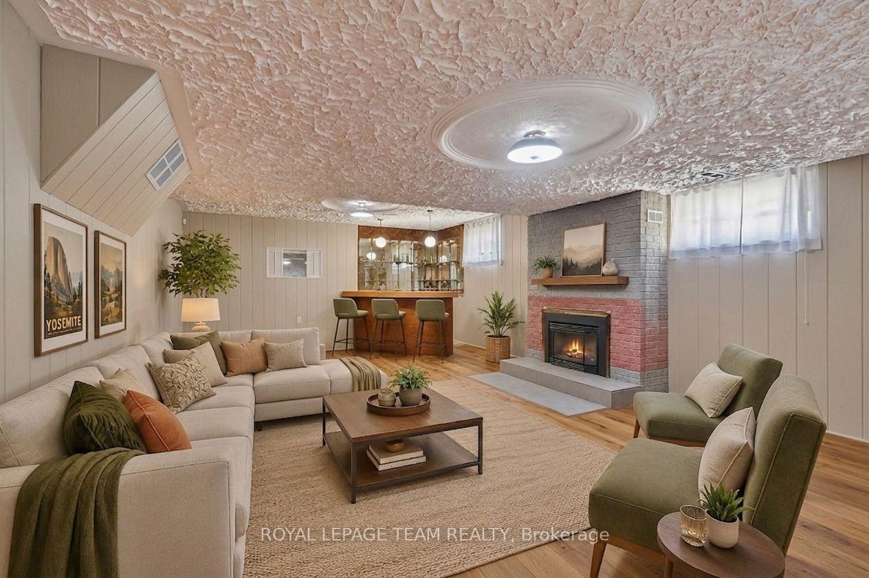 Photo 10 of 33 Norice Street, Ottawa, Meadowlands/Crestview — HOMEH