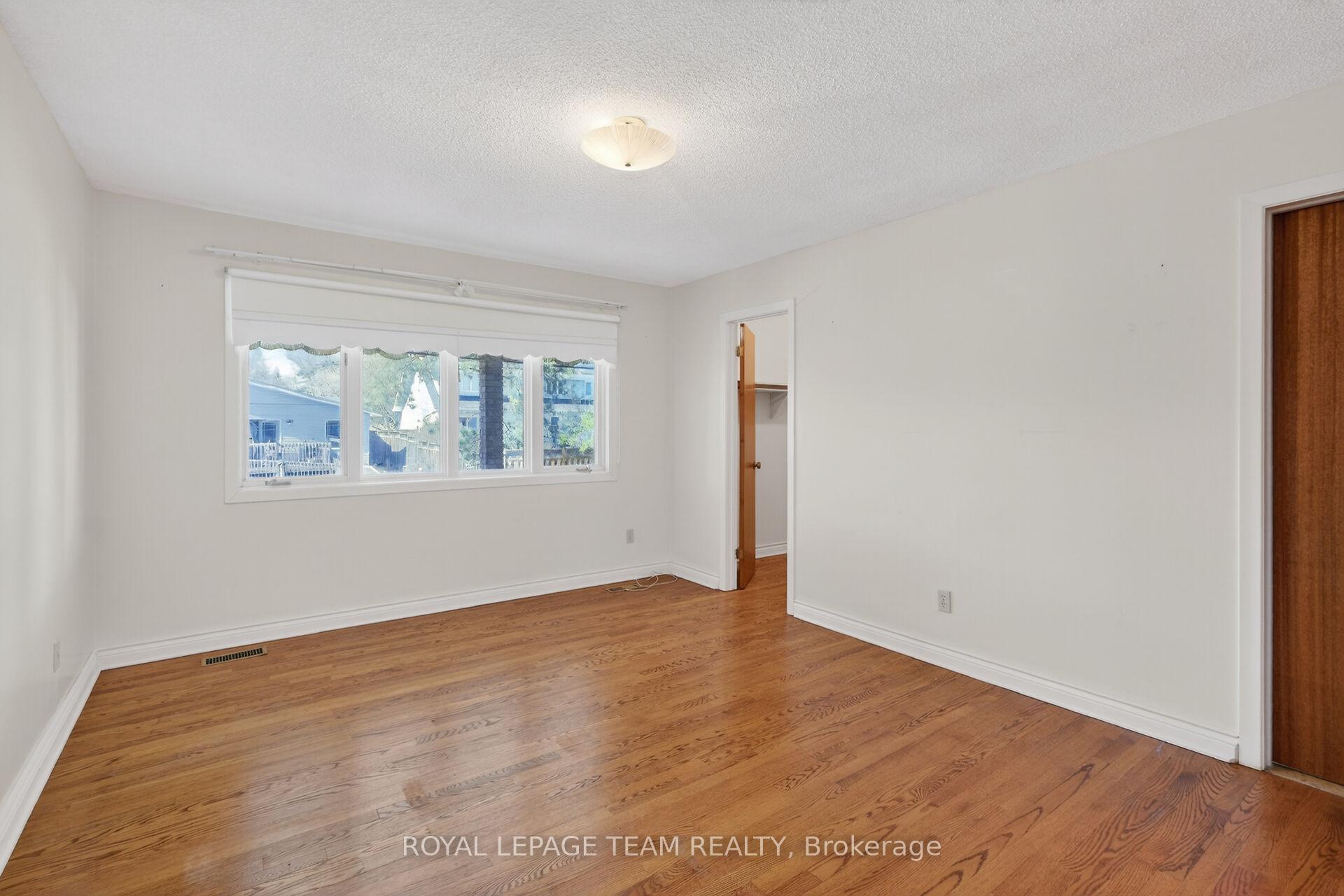 Photo 27 of 33 Norice Street, Ottawa, Meadowlands/Crestview — HOMEH