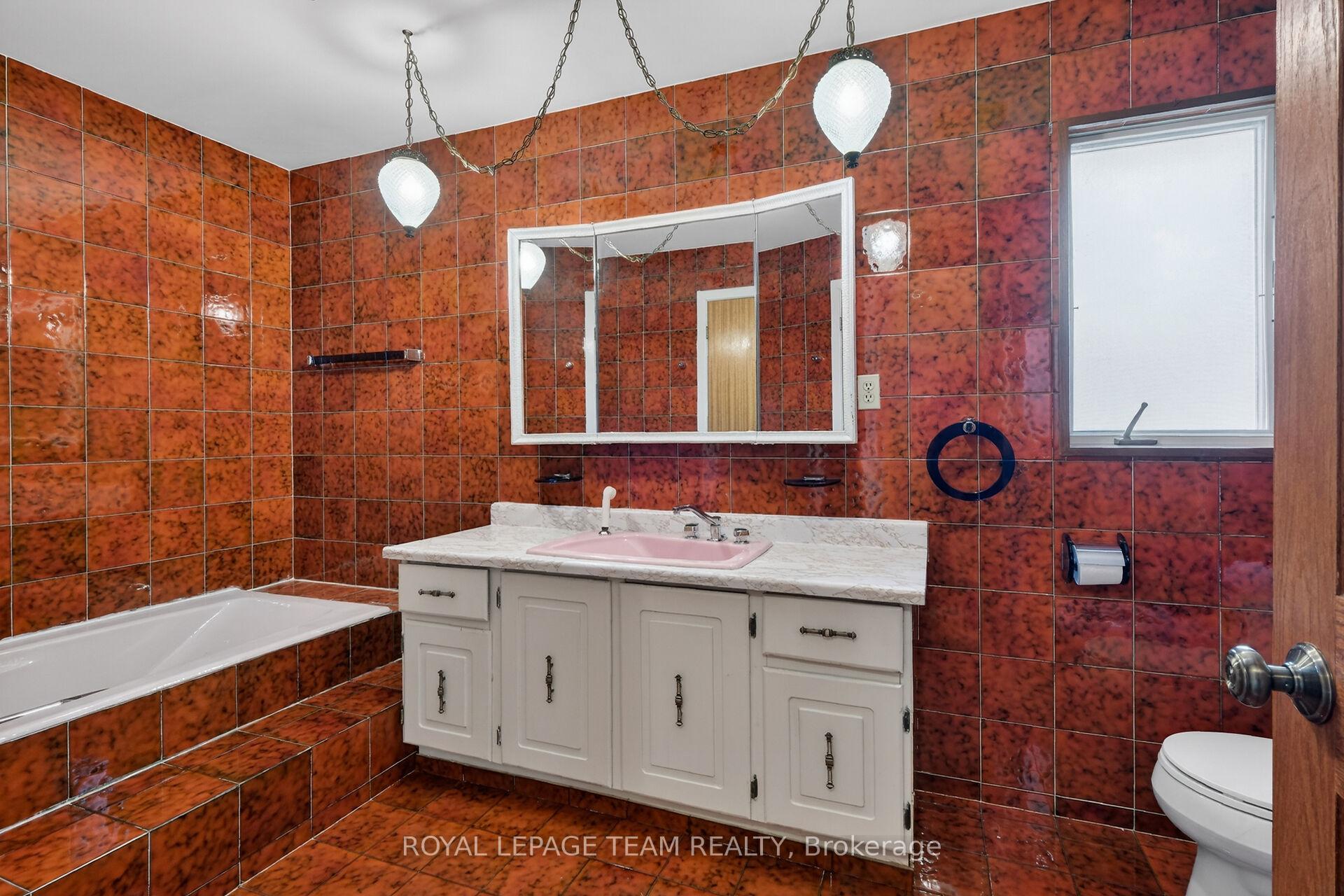 Photo 31 of 33 Norice Street, Ottawa, Meadowlands/Crestview — HOMEH