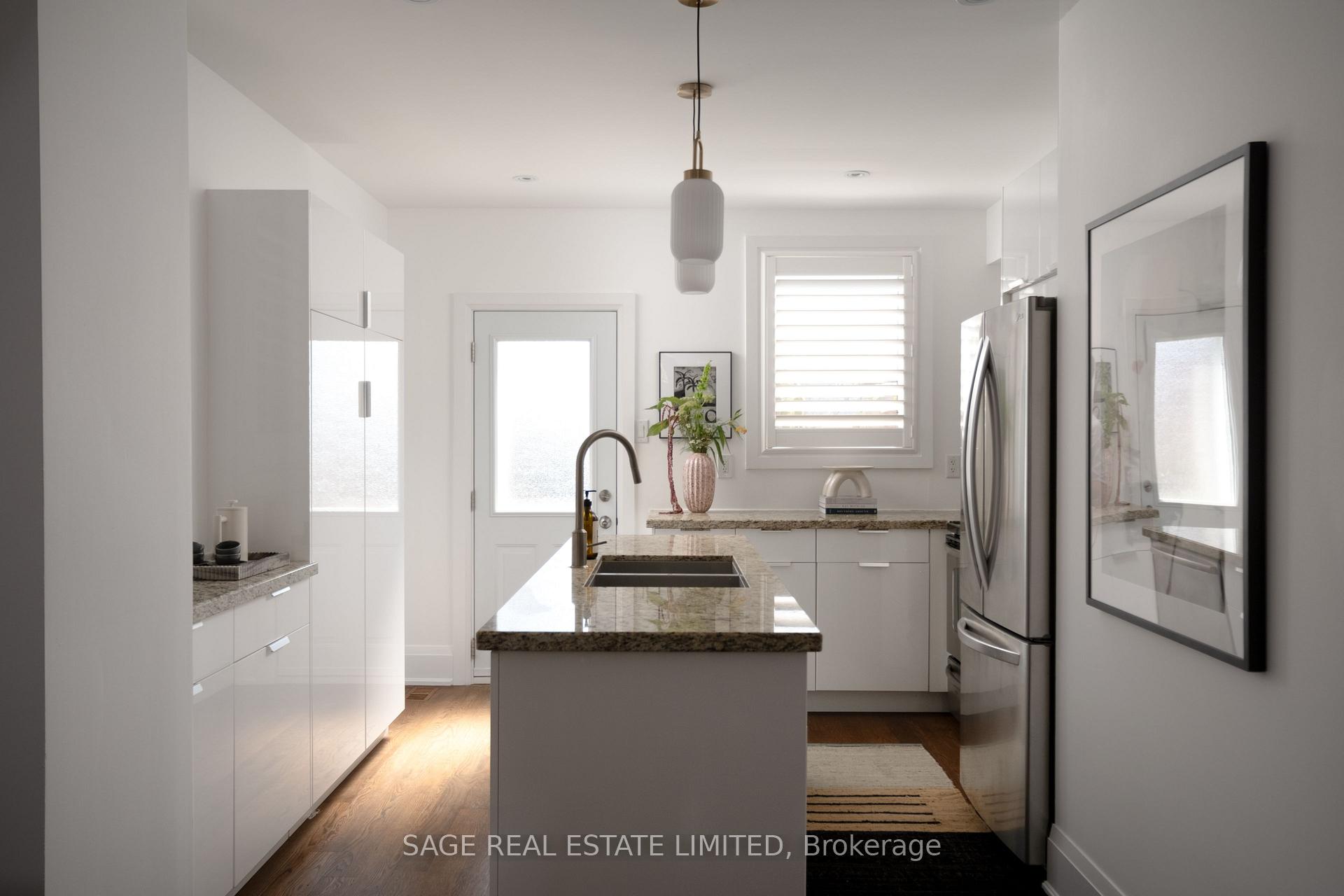 Photo 10 of 45 Auburn Avenue, Toronto, Corso Italia-Davenport — HOMEH
