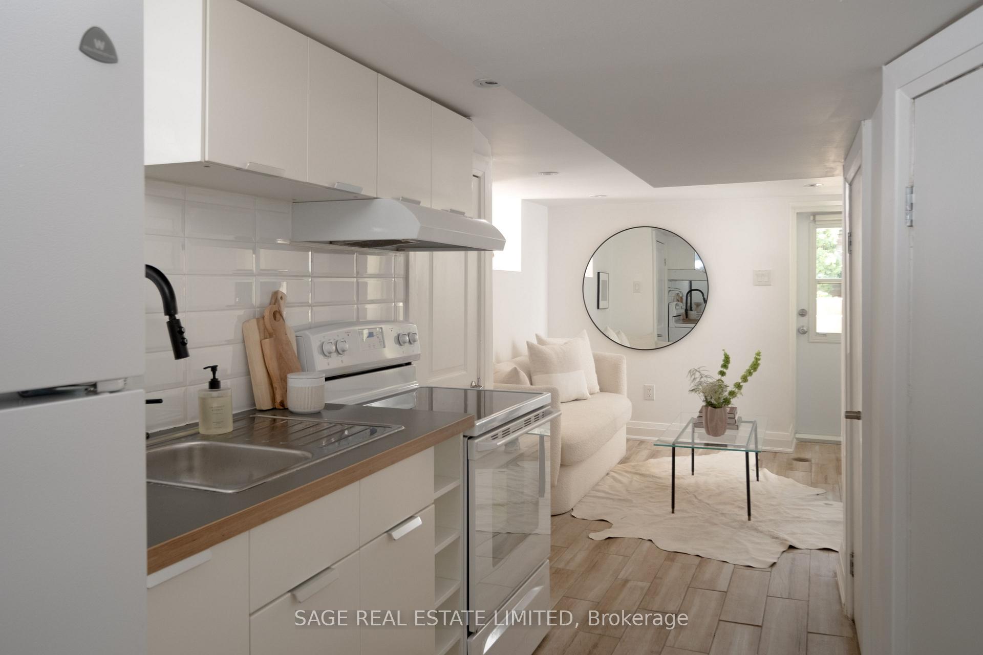 Photo 29 of 45 Auburn Avenue, Toronto, Corso Italia-Davenport — HOMEH