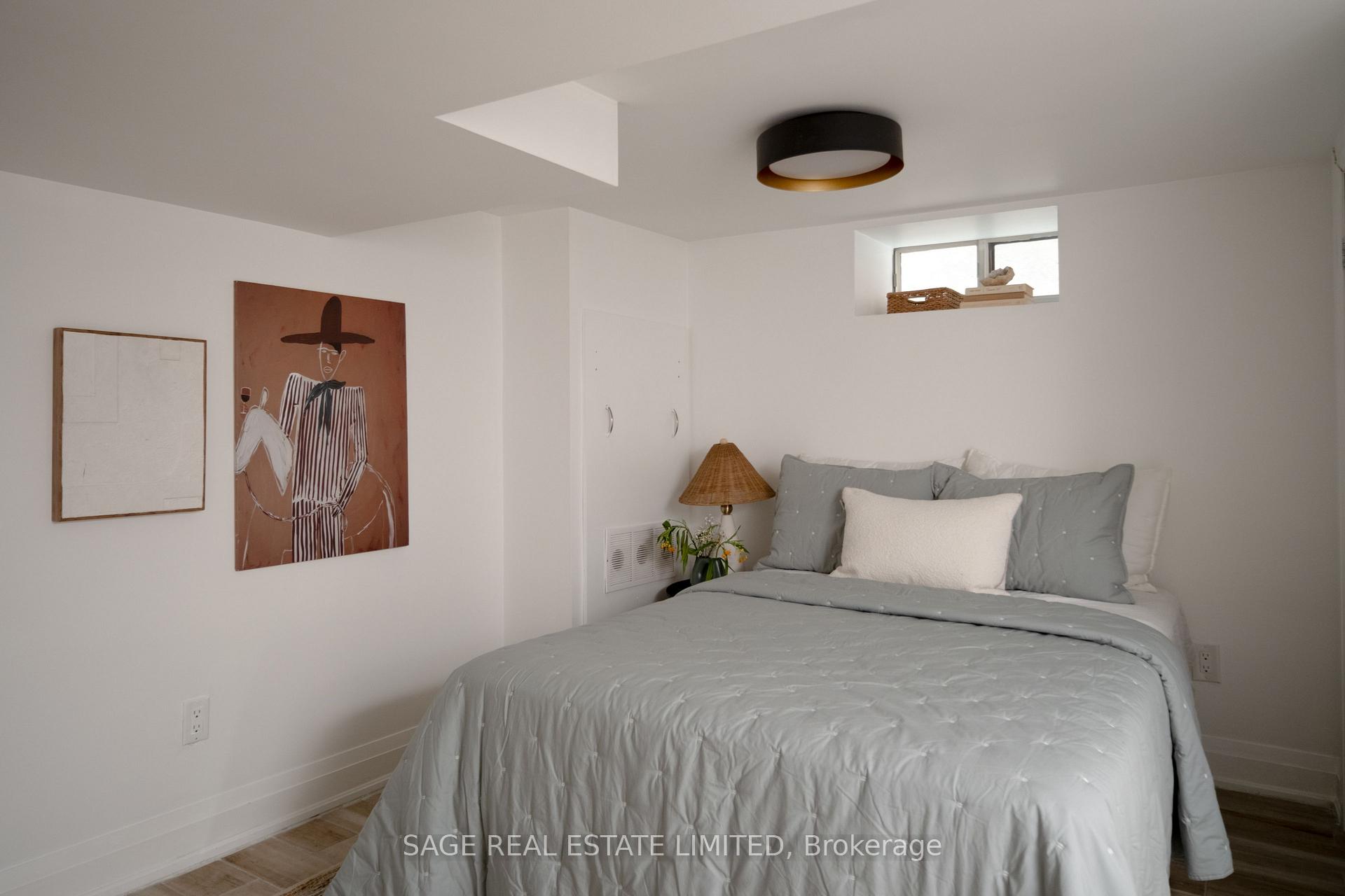 Photo 32 of 45 Auburn Avenue, Toronto, Corso Italia-Davenport — HOMEH