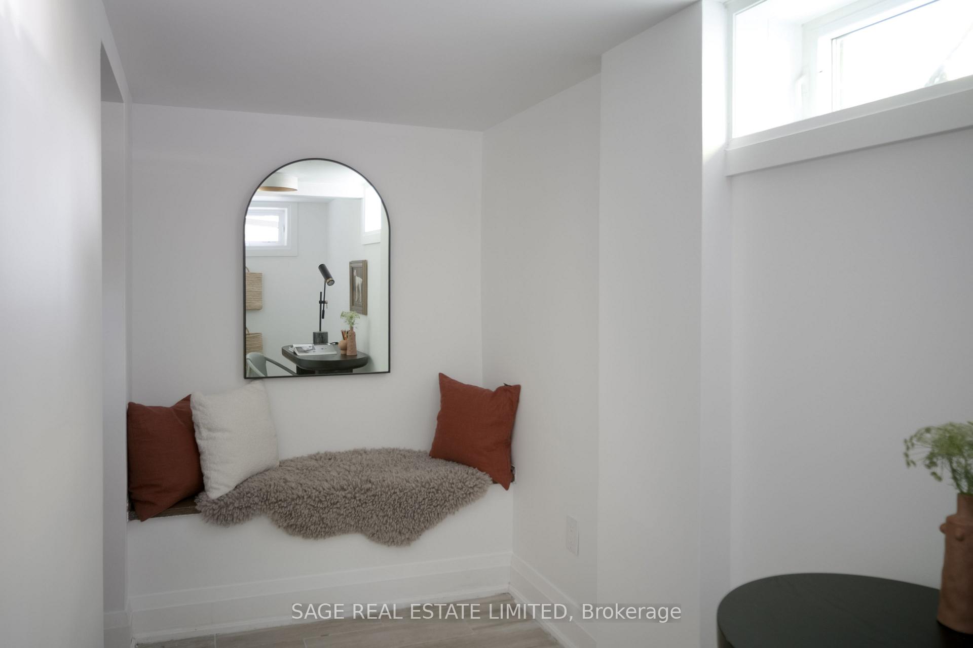 Photo 34 of 45 Auburn Avenue, Toronto, Corso Italia-Davenport — HOMEH
