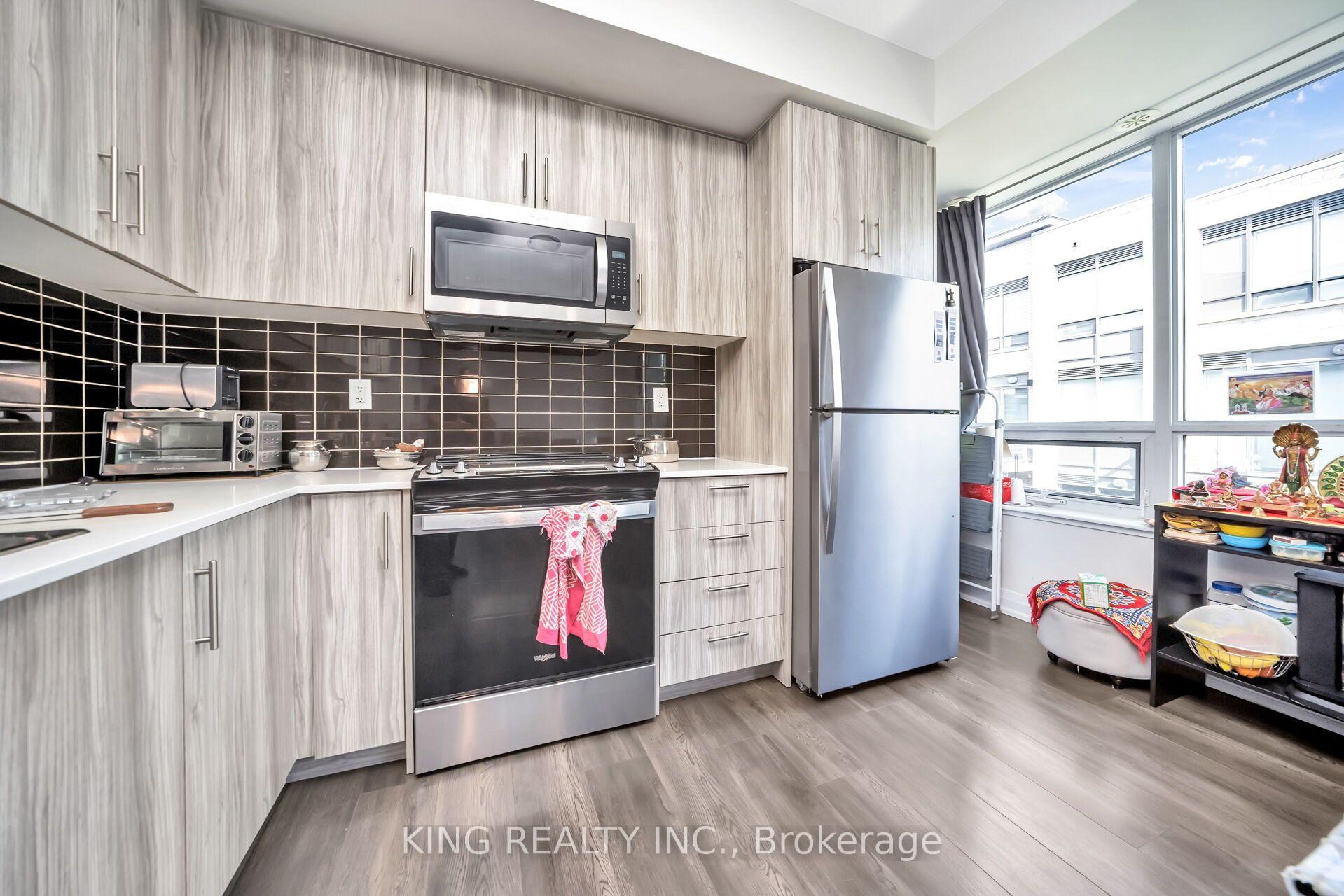 Photo 14 of Unit 337, 85 Attmar Drive, Brampton, Bram East — HOMEH