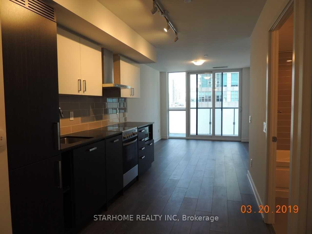 Photo 4 of Unit 708, 125 Redpath Avenue, Toronto, Mount Pleasant West — HOMEH