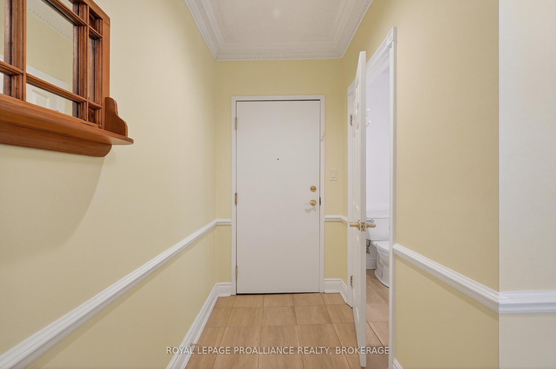 Photo 6 of Unit 402, 20 Gore Street, Kingston, Central City East — HOMEH