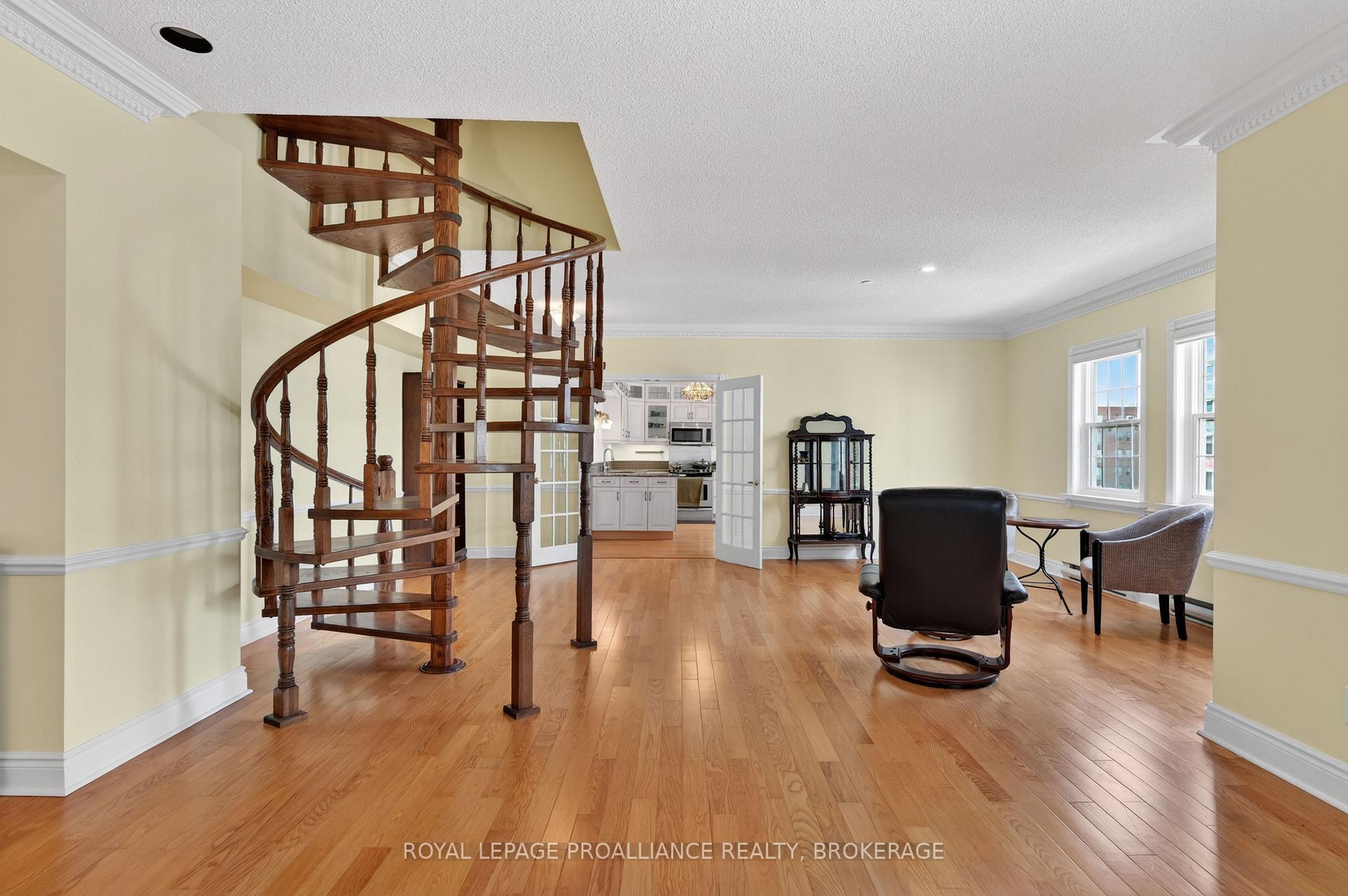 Photo 9 of Unit 402, 20 Gore Street, Kingston, Central City East — HOMEH