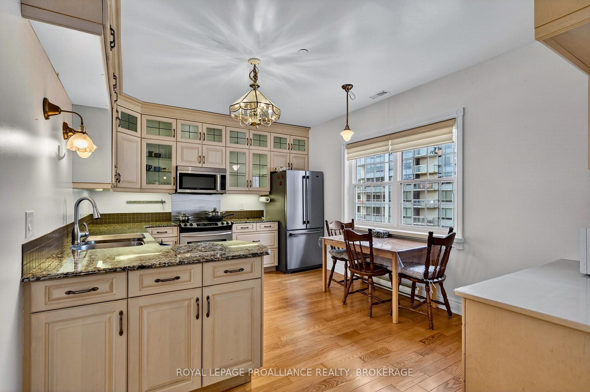 Photo 14 of Unit 402, 20 Gore Street, Kingston, Central City East — HOMEH