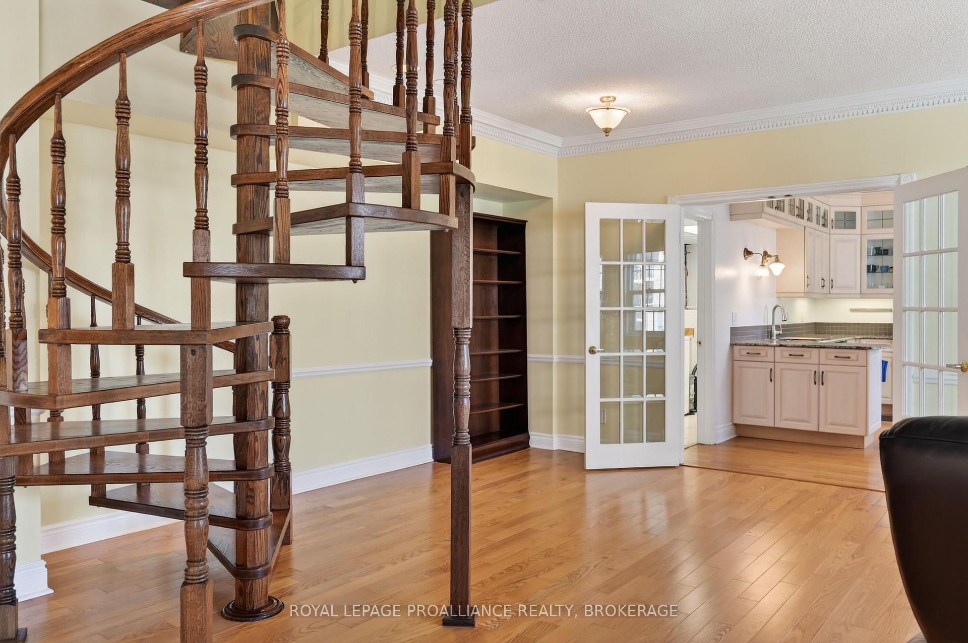Photo 18 of Unit 402, 20 Gore Street, Kingston, Central City East — HOMEH