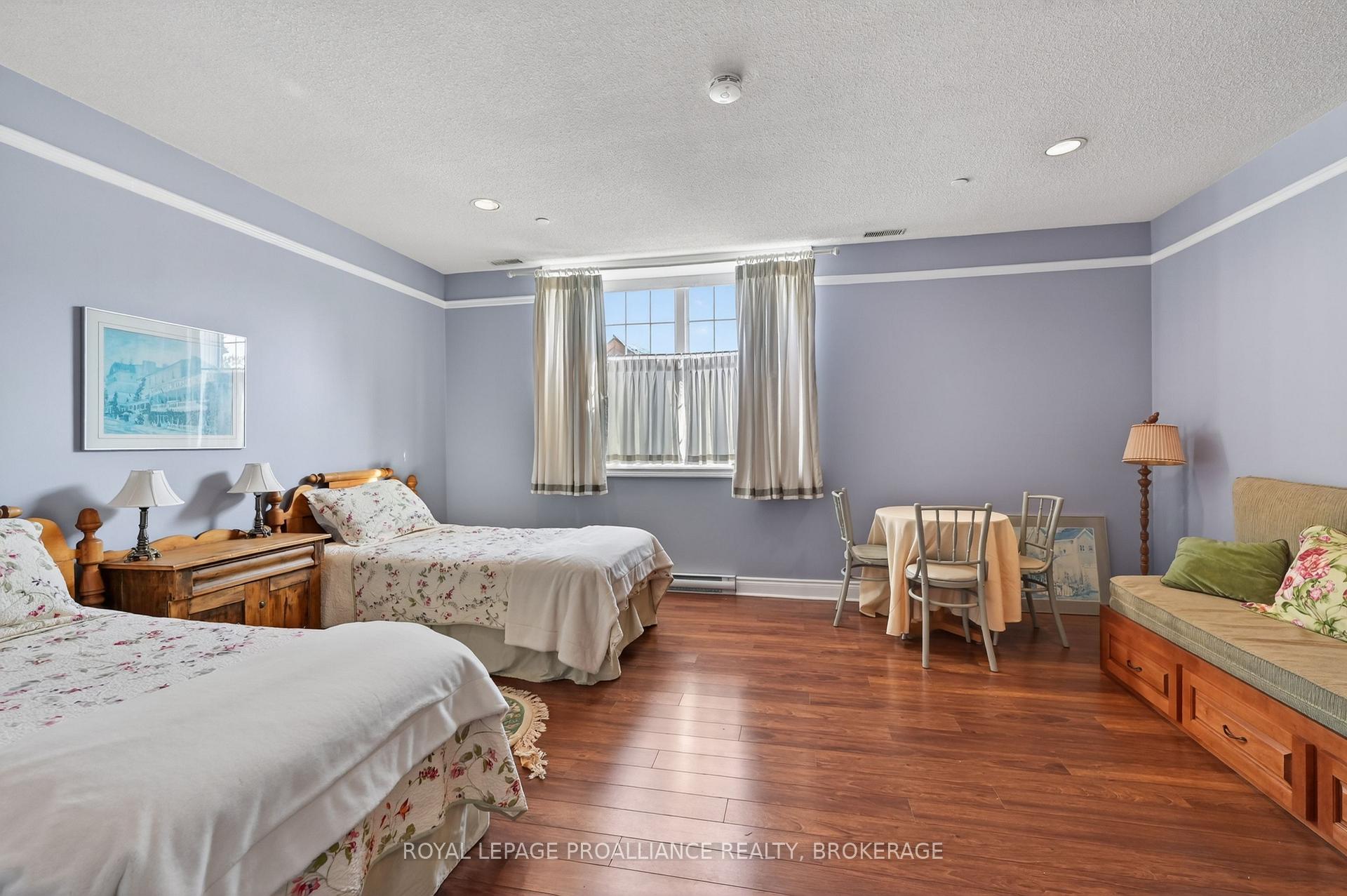 Photo 35 of Unit 402, 20 Gore Street, Kingston, Central City East — HOMEH