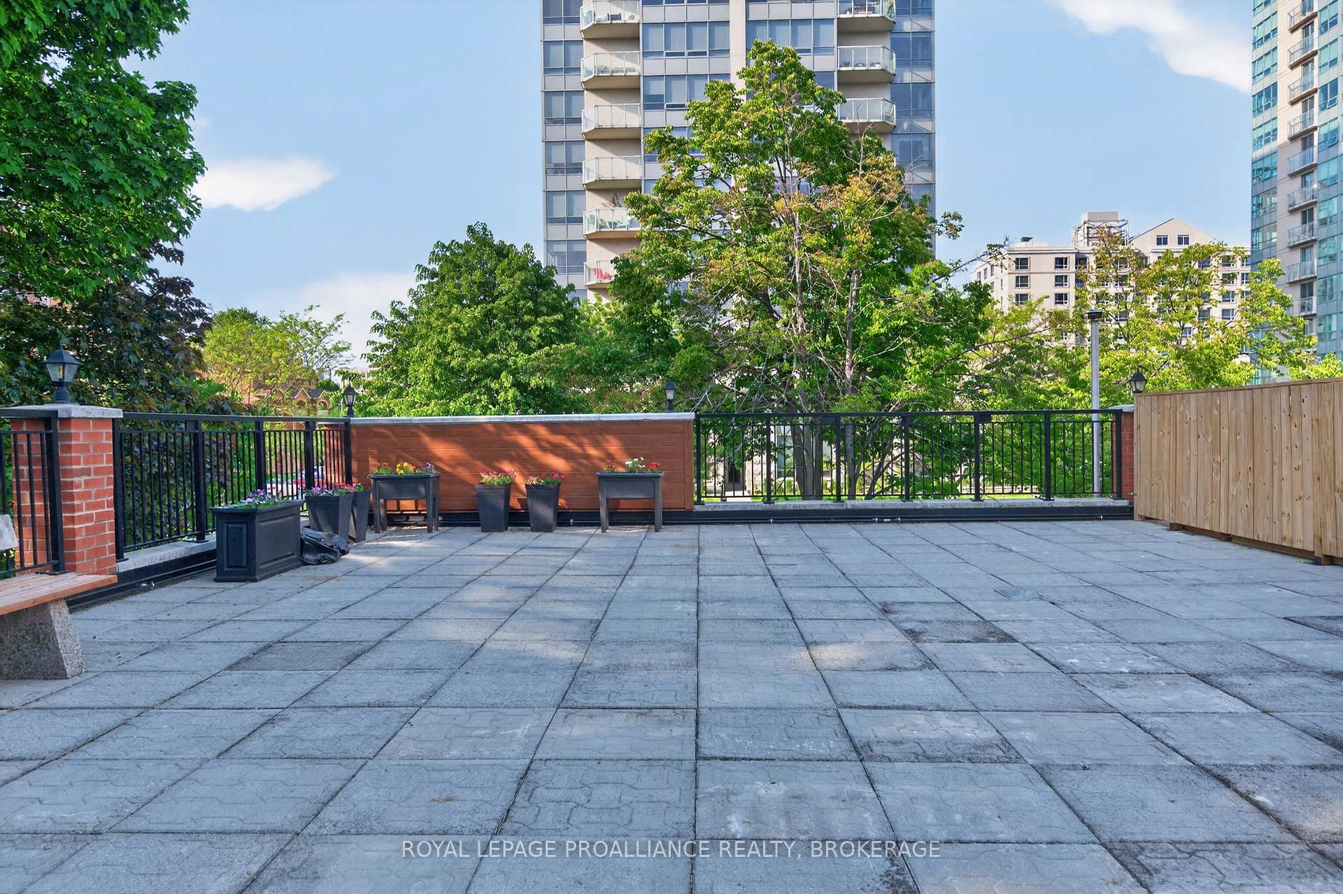 Photo 39 of Unit 402, 20 Gore Street, Kingston, Central City East — HOMEH